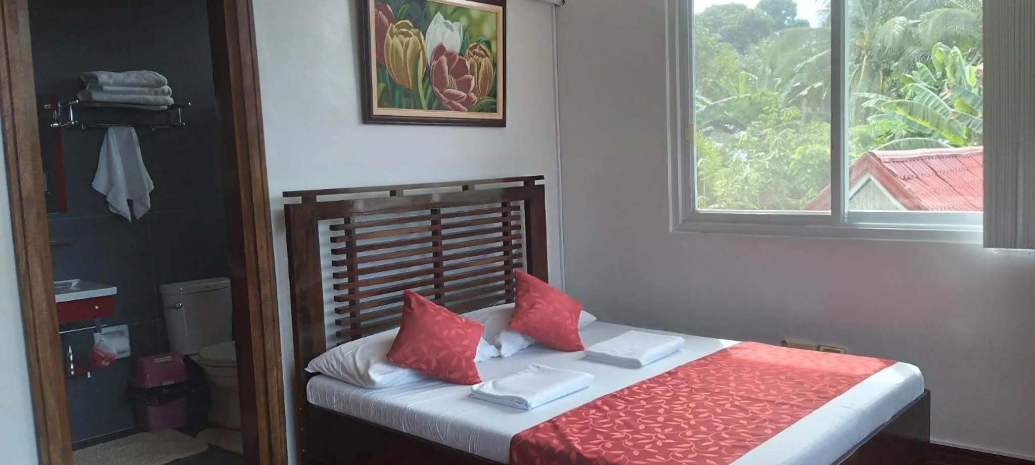 Bed in Camiguin Lanzones Resort