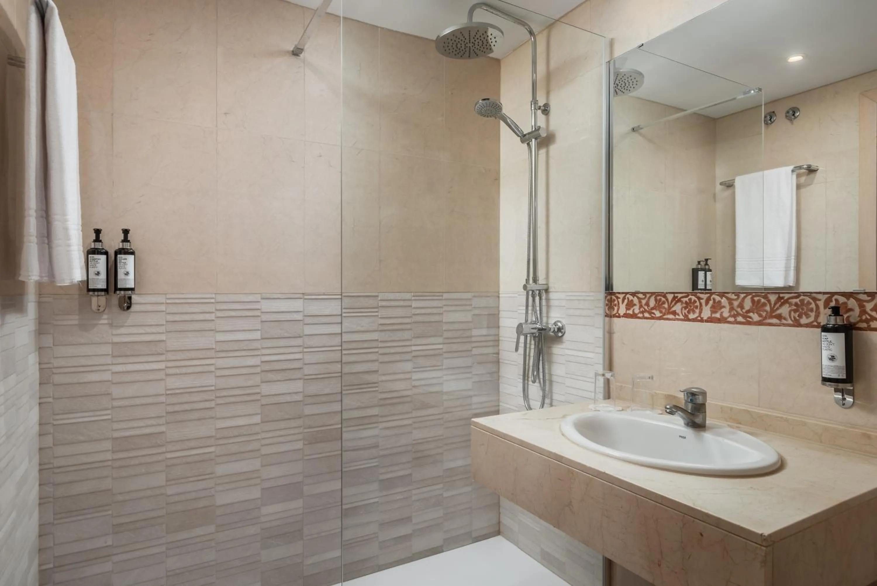 Bathroom in Sunotel Aston