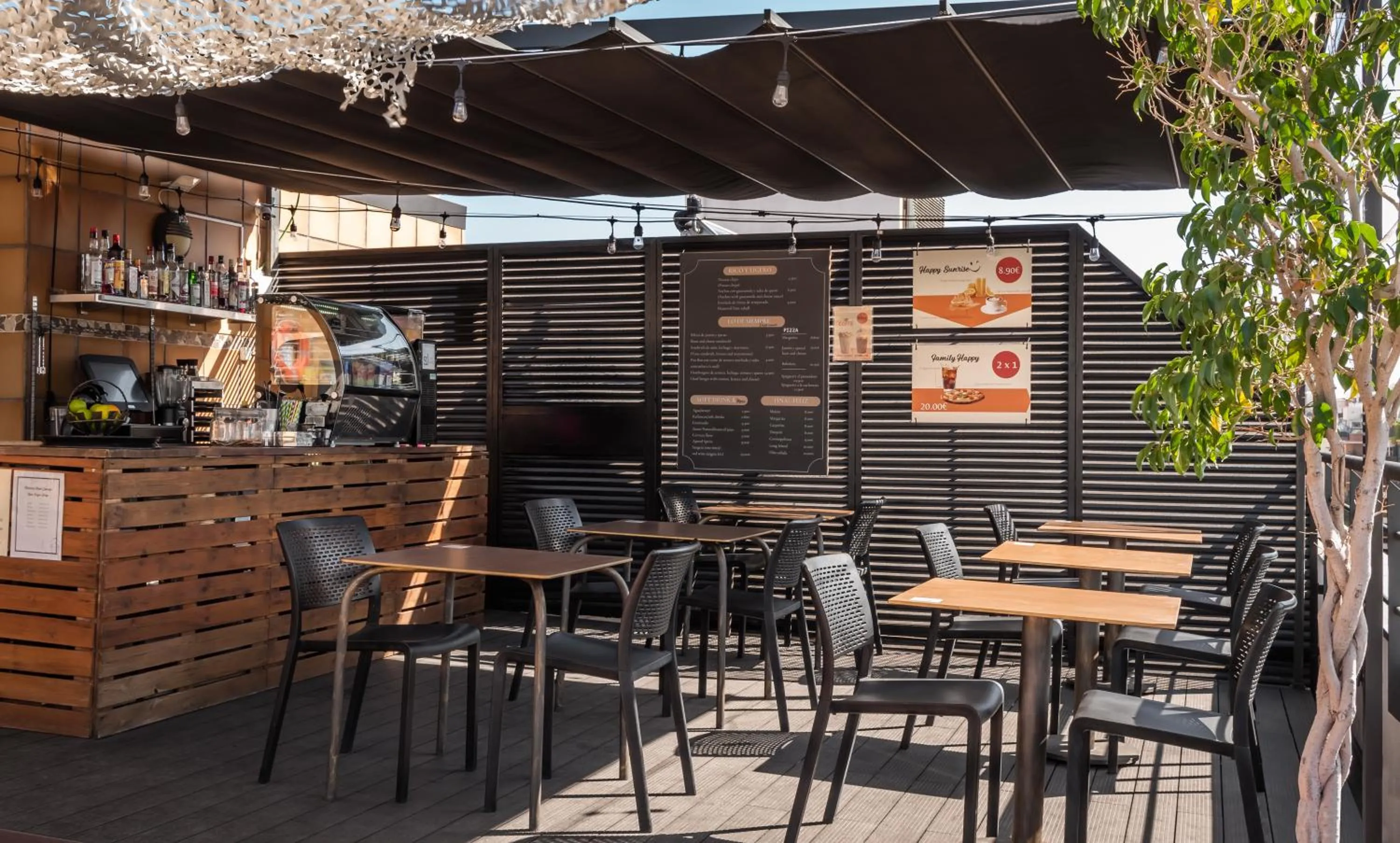 Balcony/Terrace in Sunotel Aston