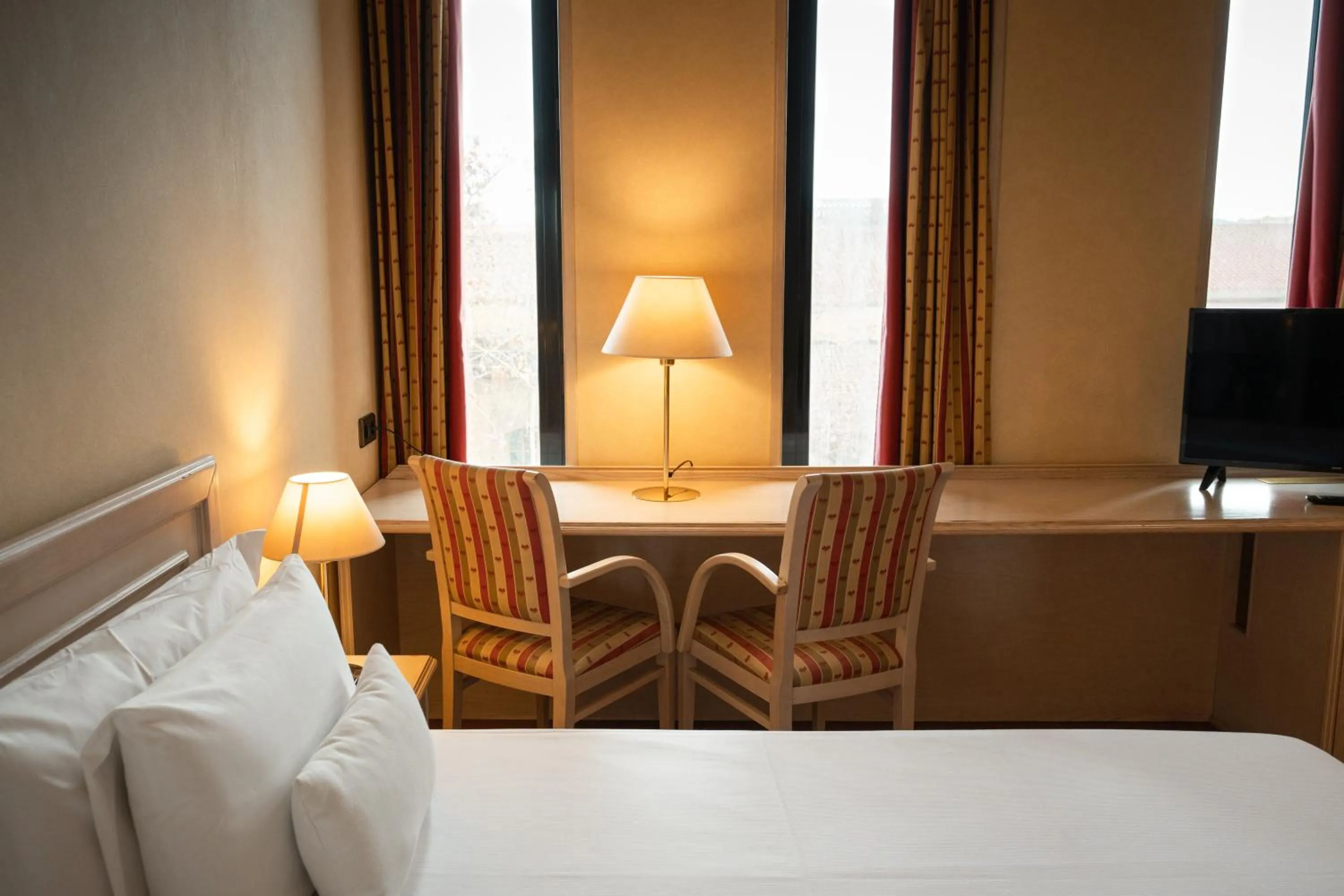 Bed in Sunotel Aston