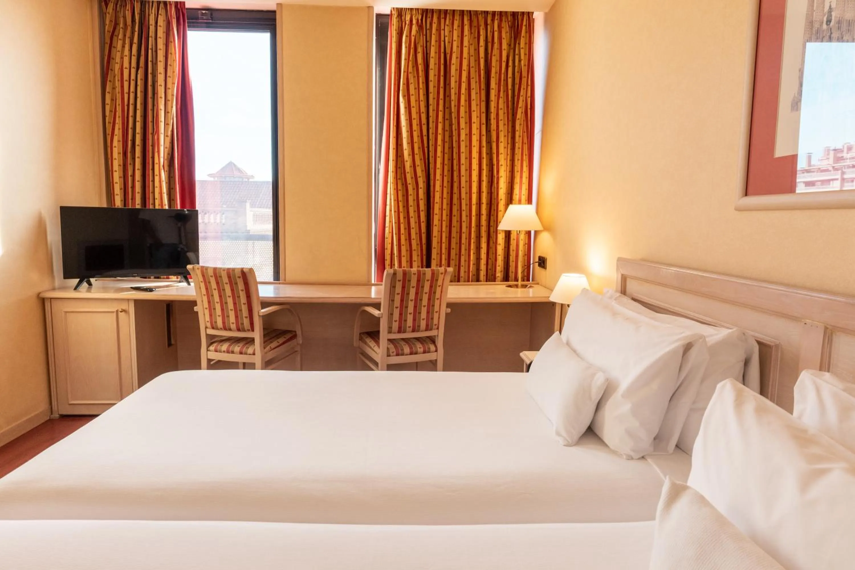 Bed in Sunotel Aston