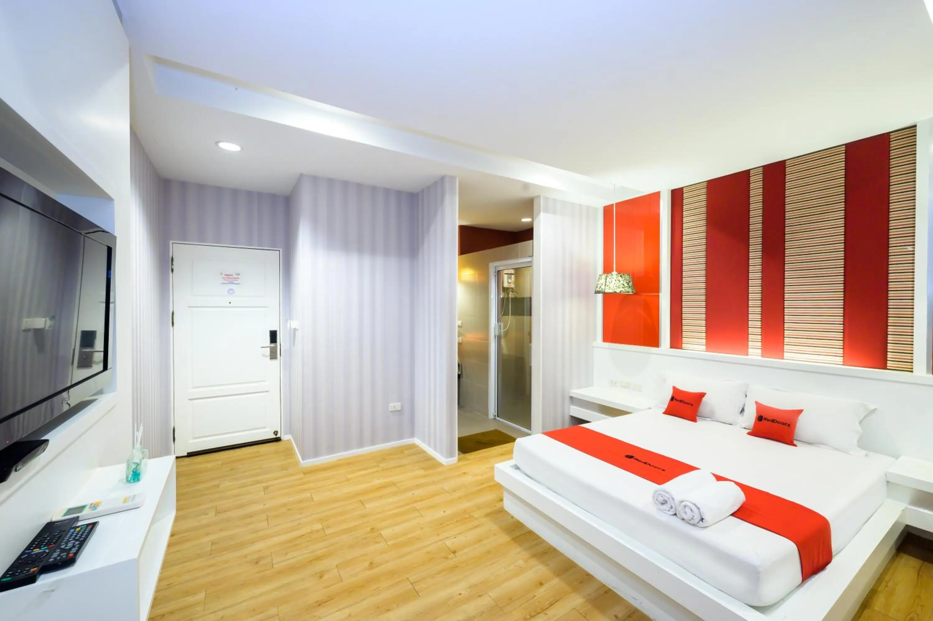 Bed in Ruen Rattana Resort