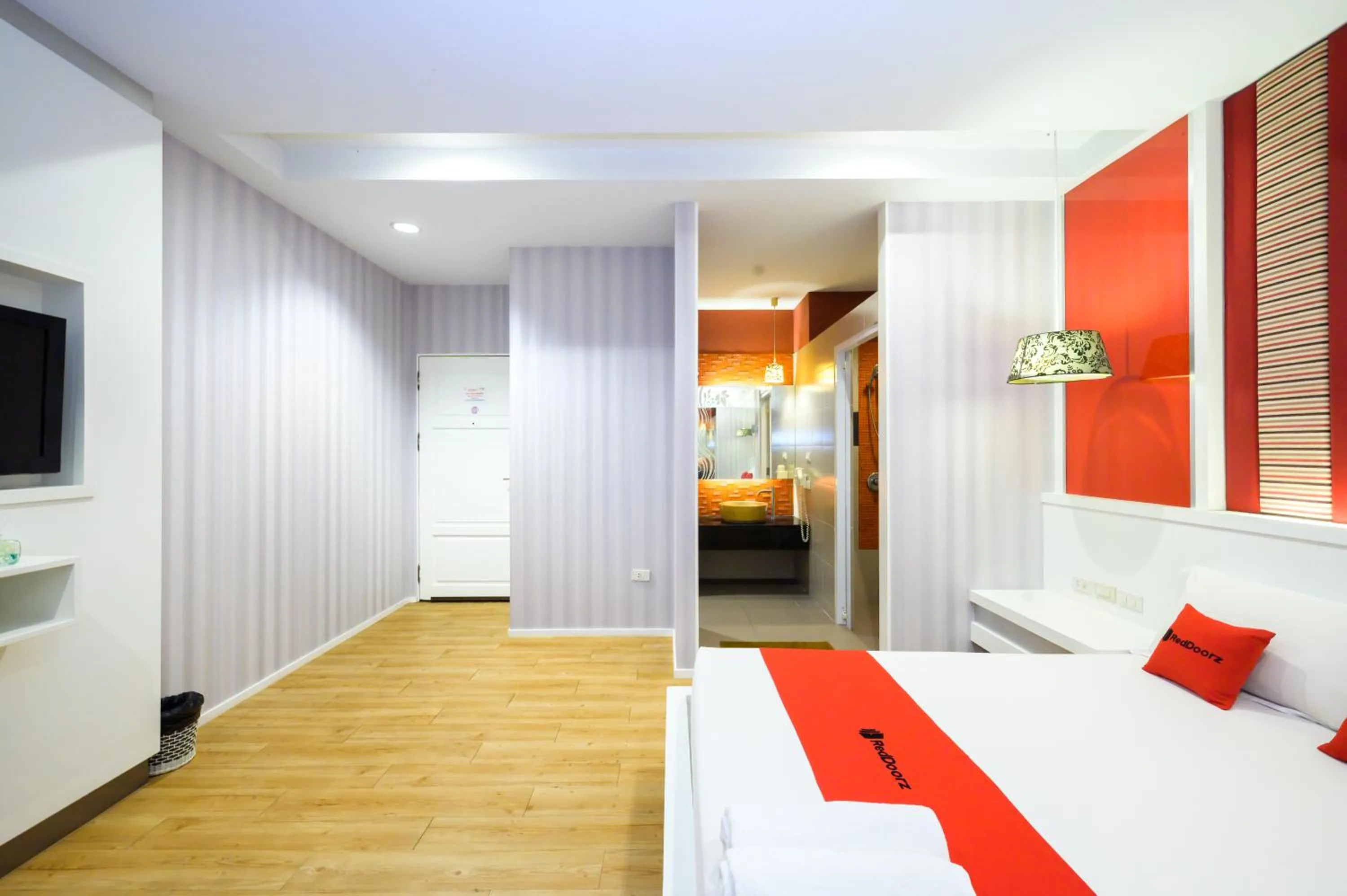 Bed in Ruen Rattana Resort