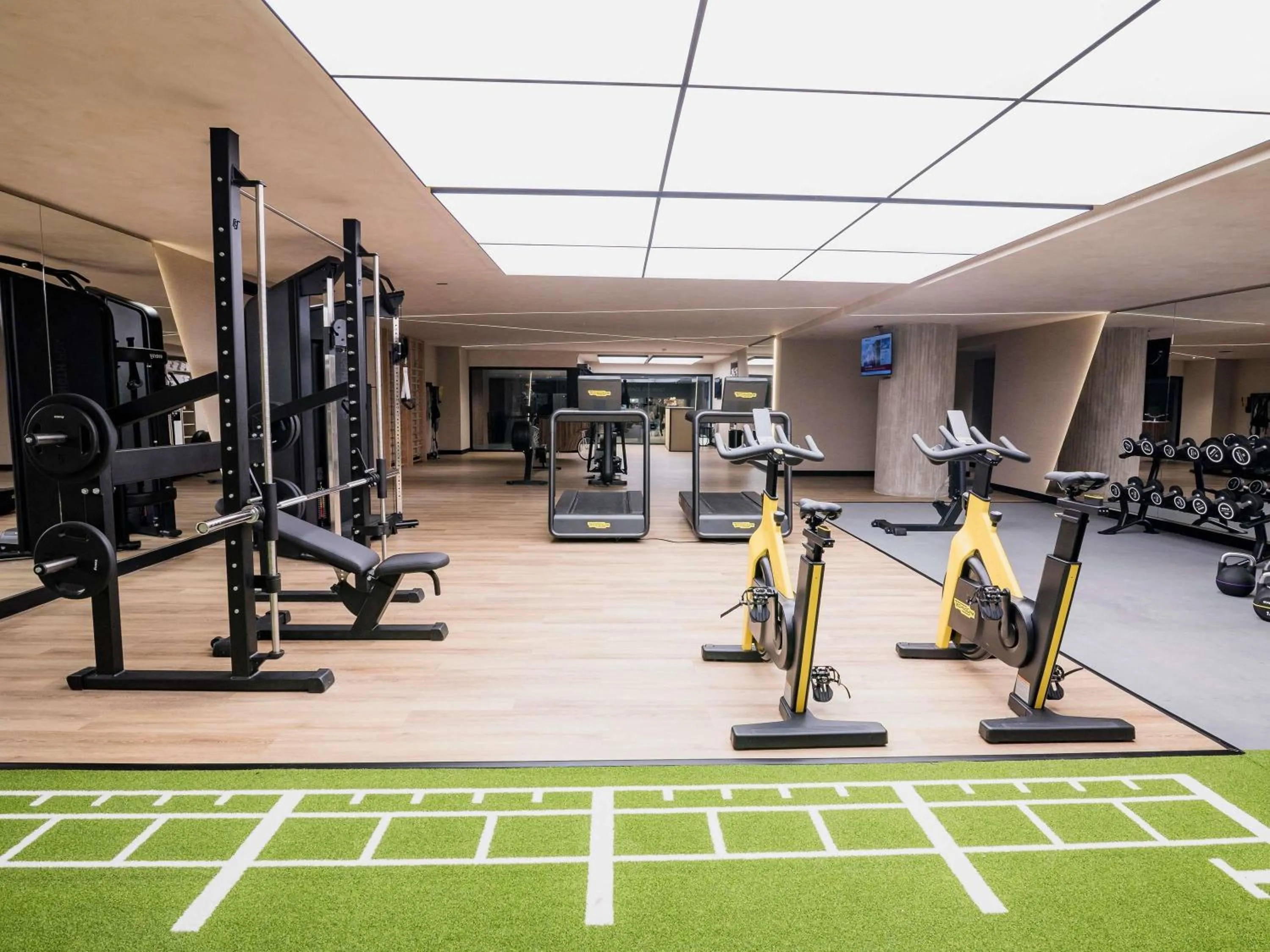 Property building in Novotel Valencia Lavant