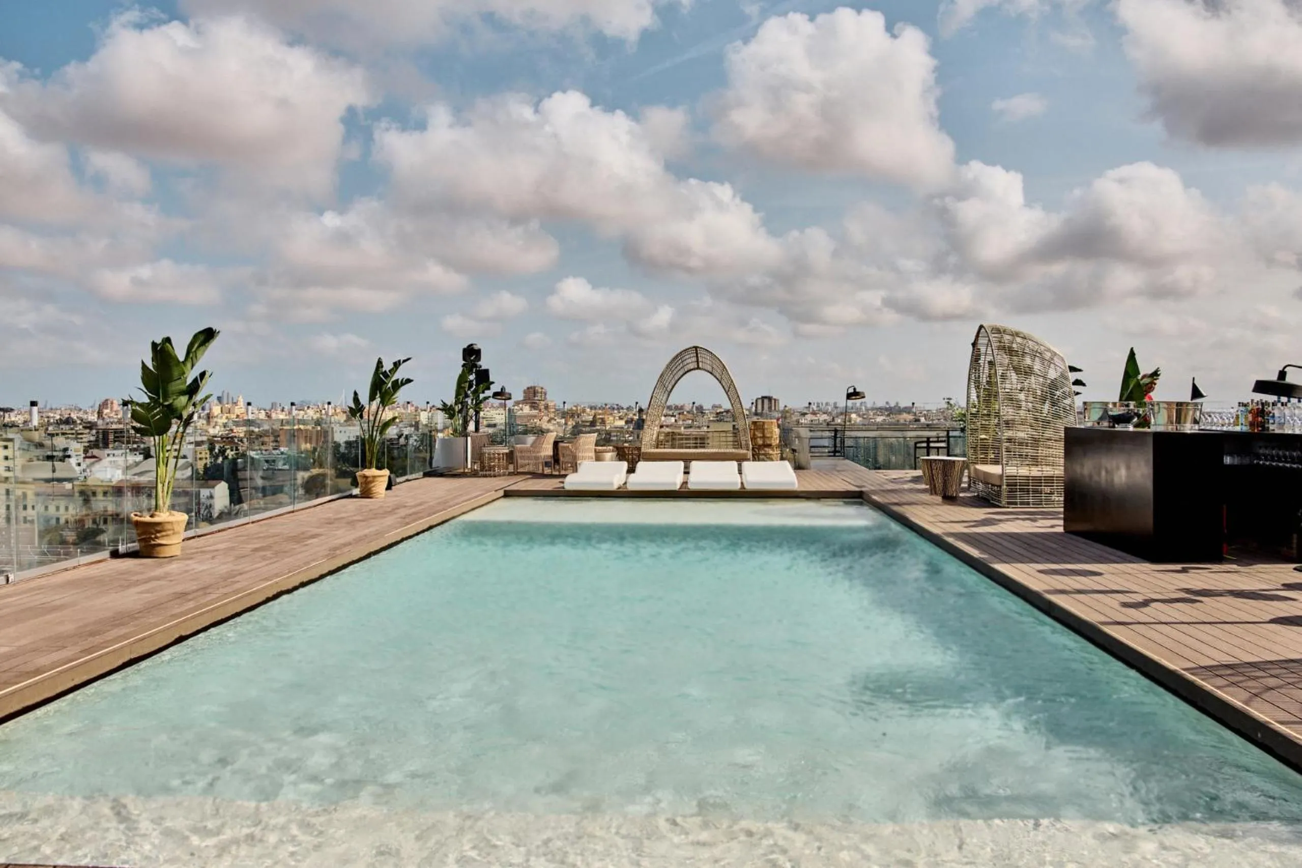 Property building in Novotel Valencia Lavant