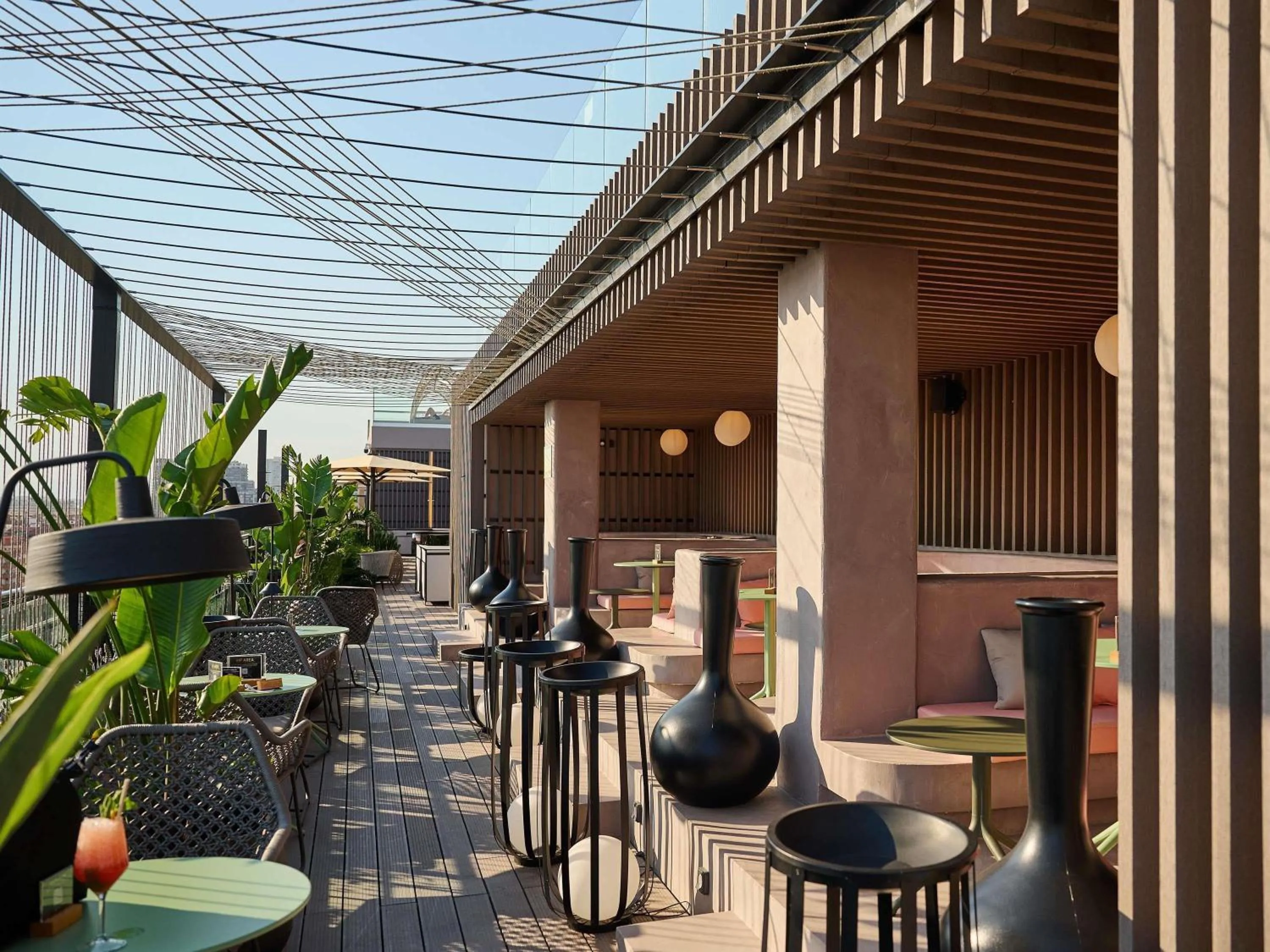 Property building in Novotel Valencia Lavant