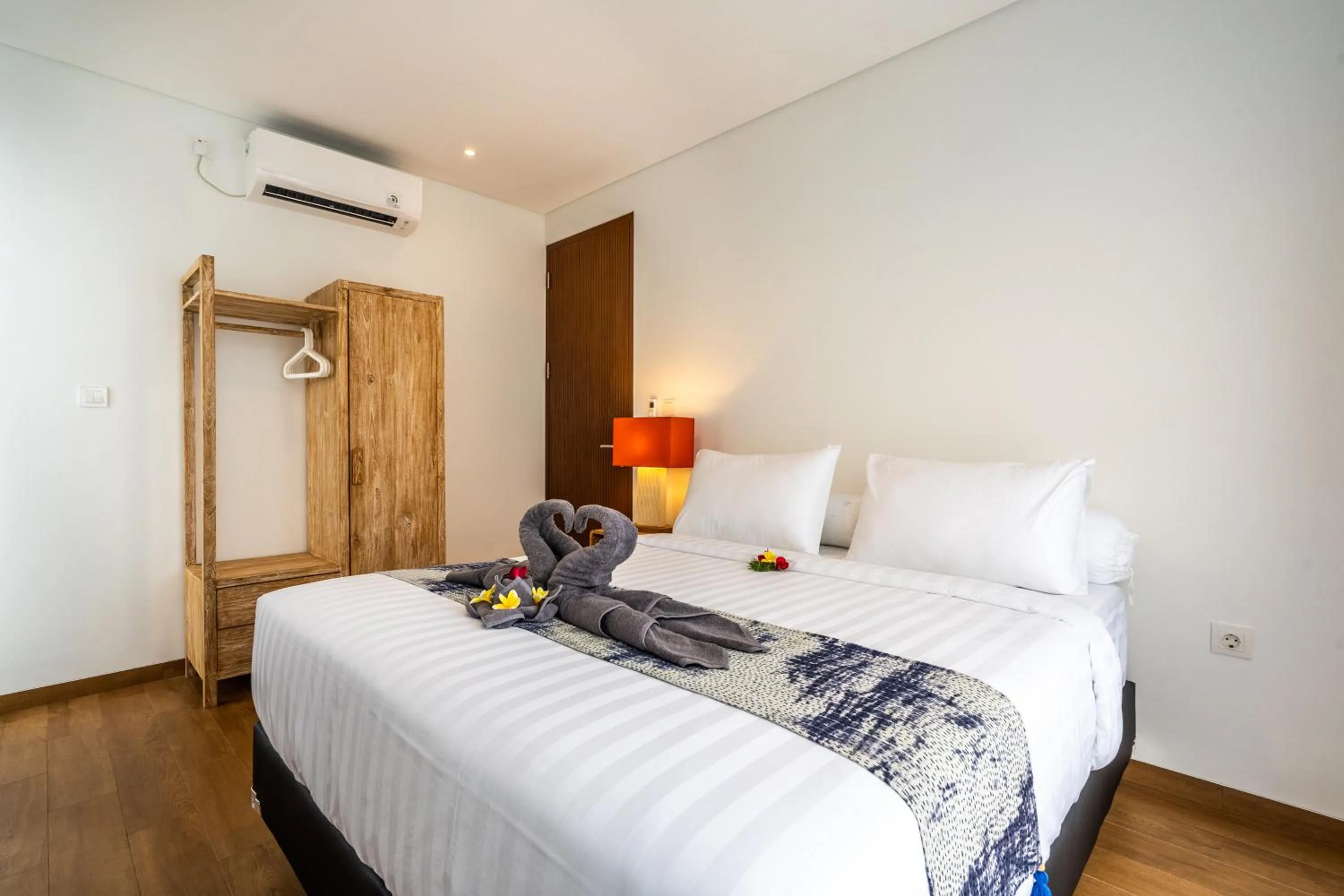 Bed in Feya Living Villa by Betterplace