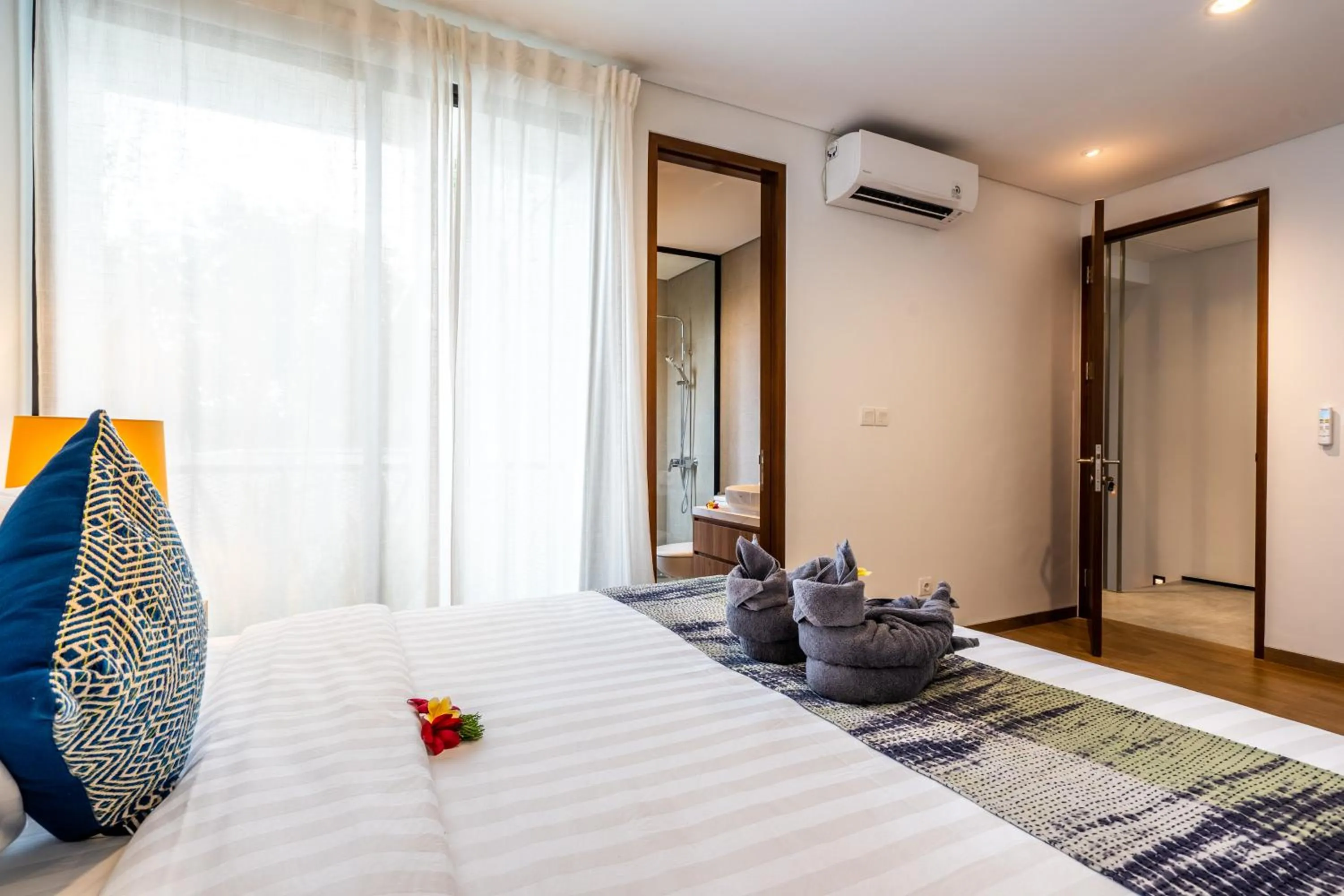 Bed in Feya Living Villa by Betterplace