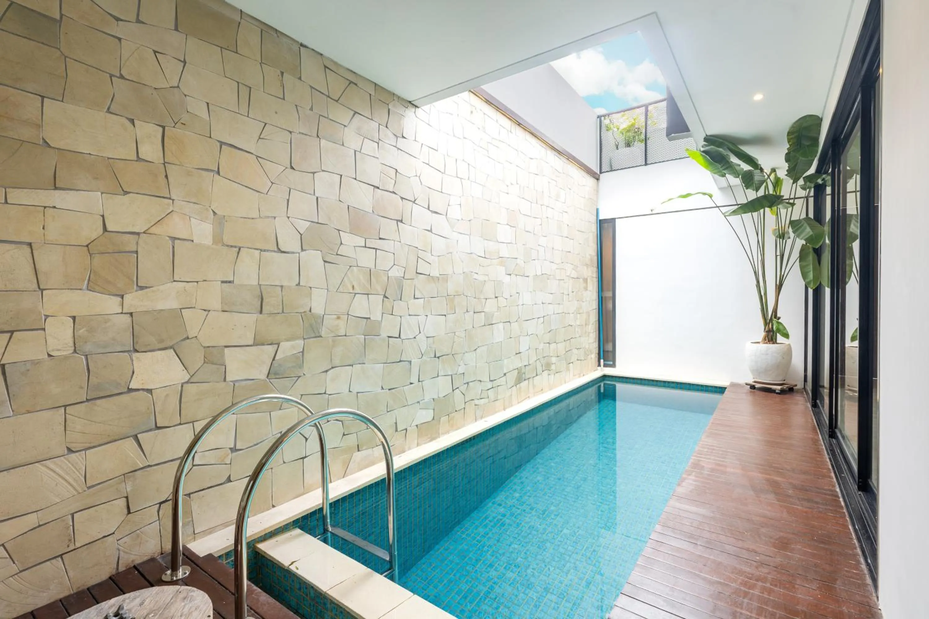 Pool view in Feya Living Villa by Betterplace