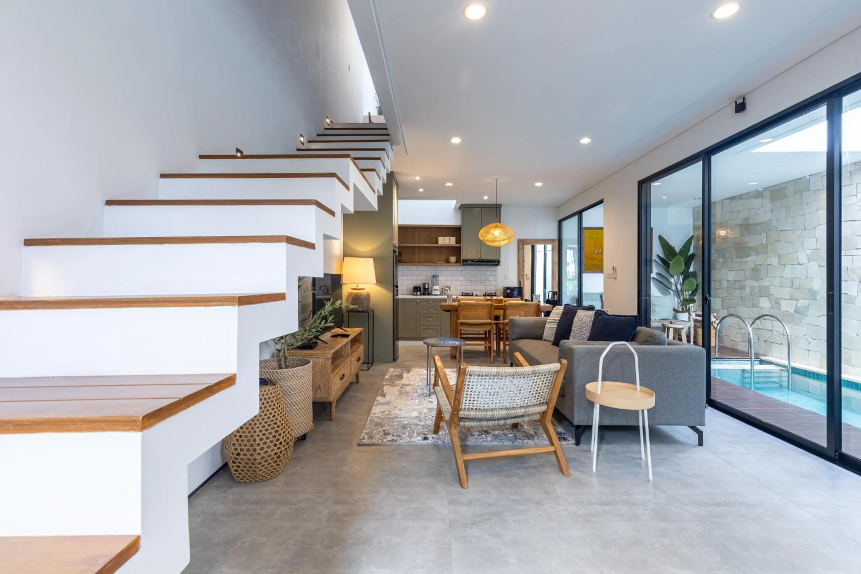 Living room in Feya Living Villa by Betterplace