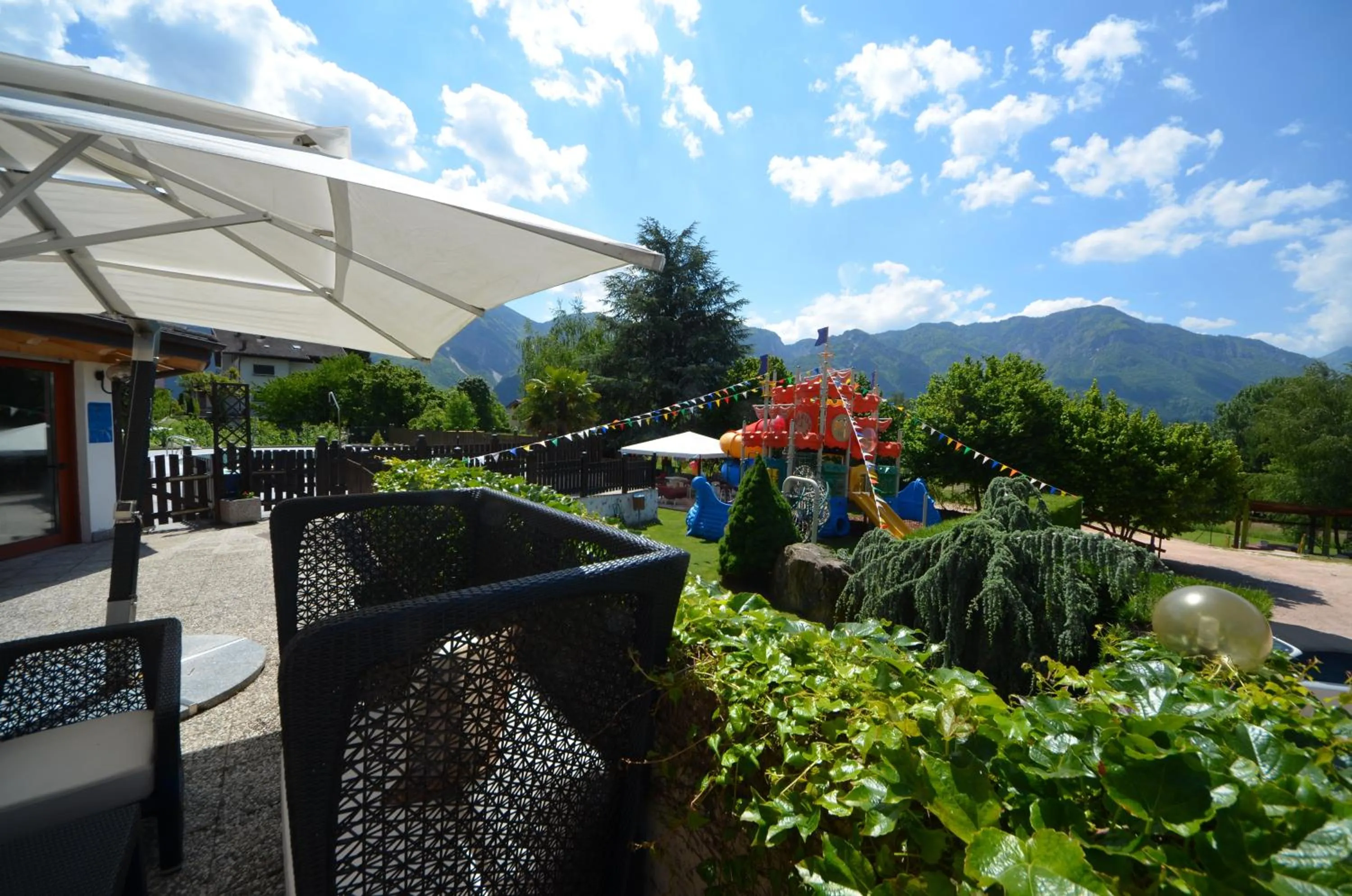 Patio in Family Hotel Primavera