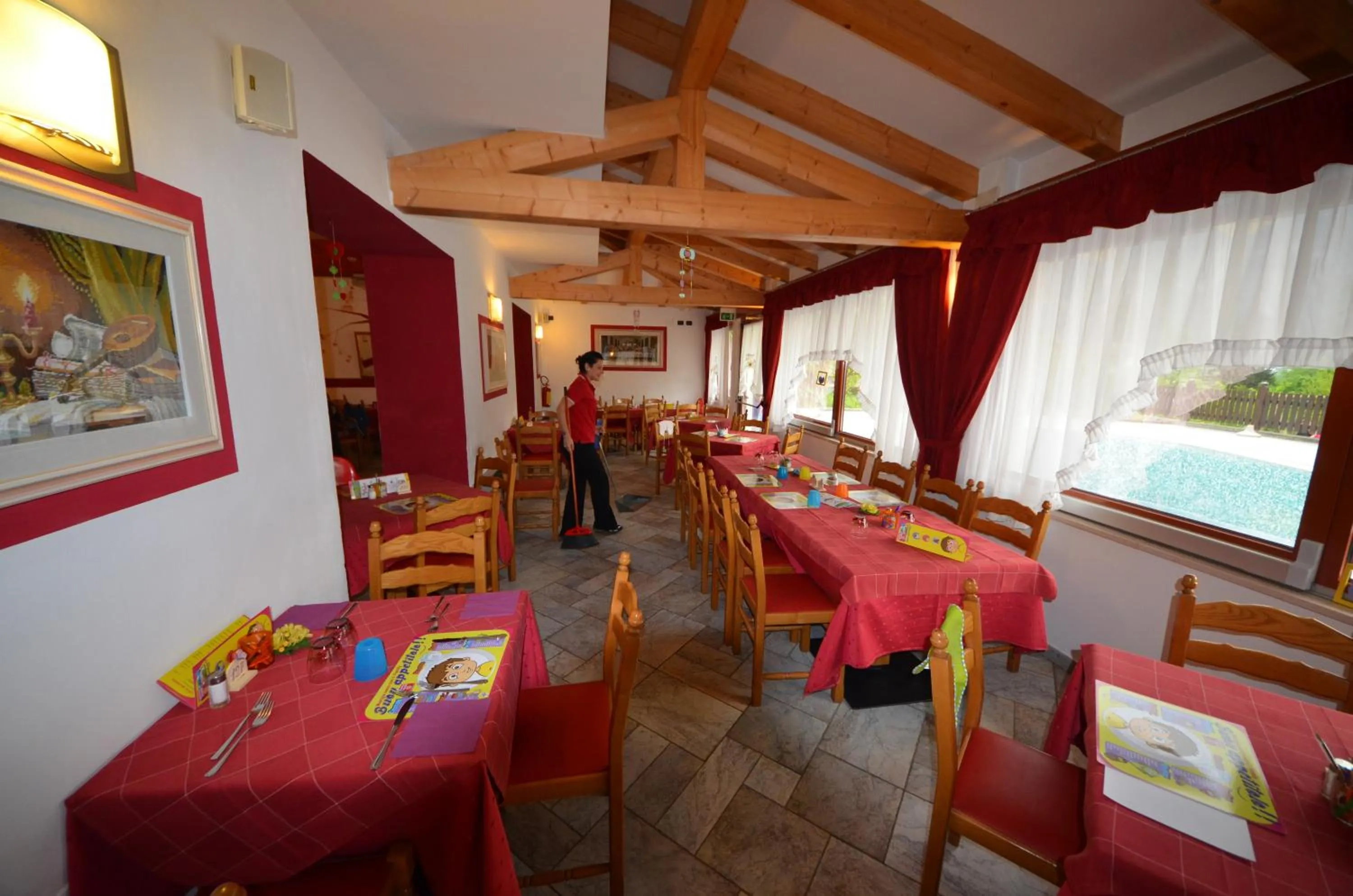 Restaurant/places to eat in Family Hotel Primavera