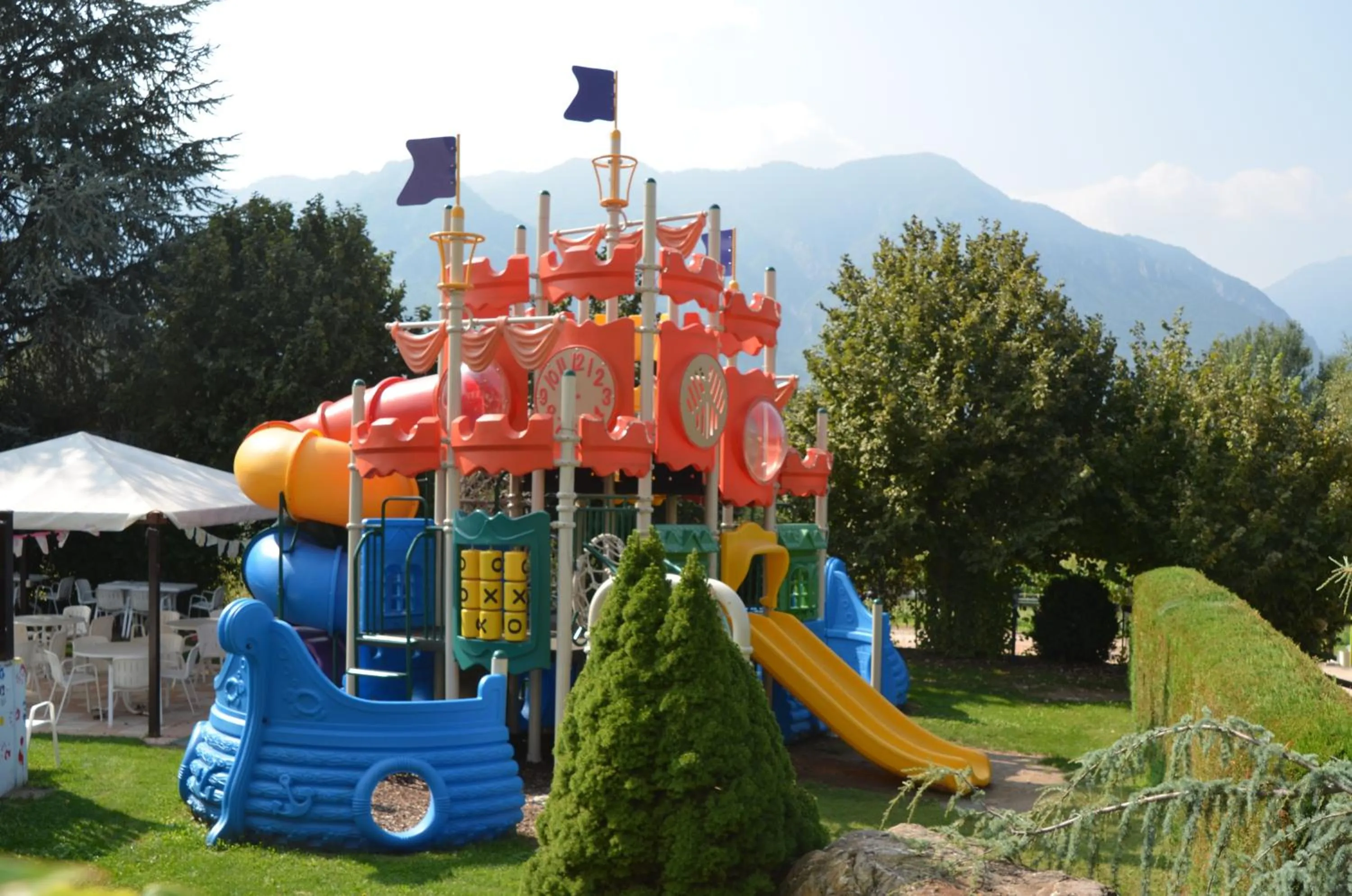 Children play ground in Family Hotel Primavera