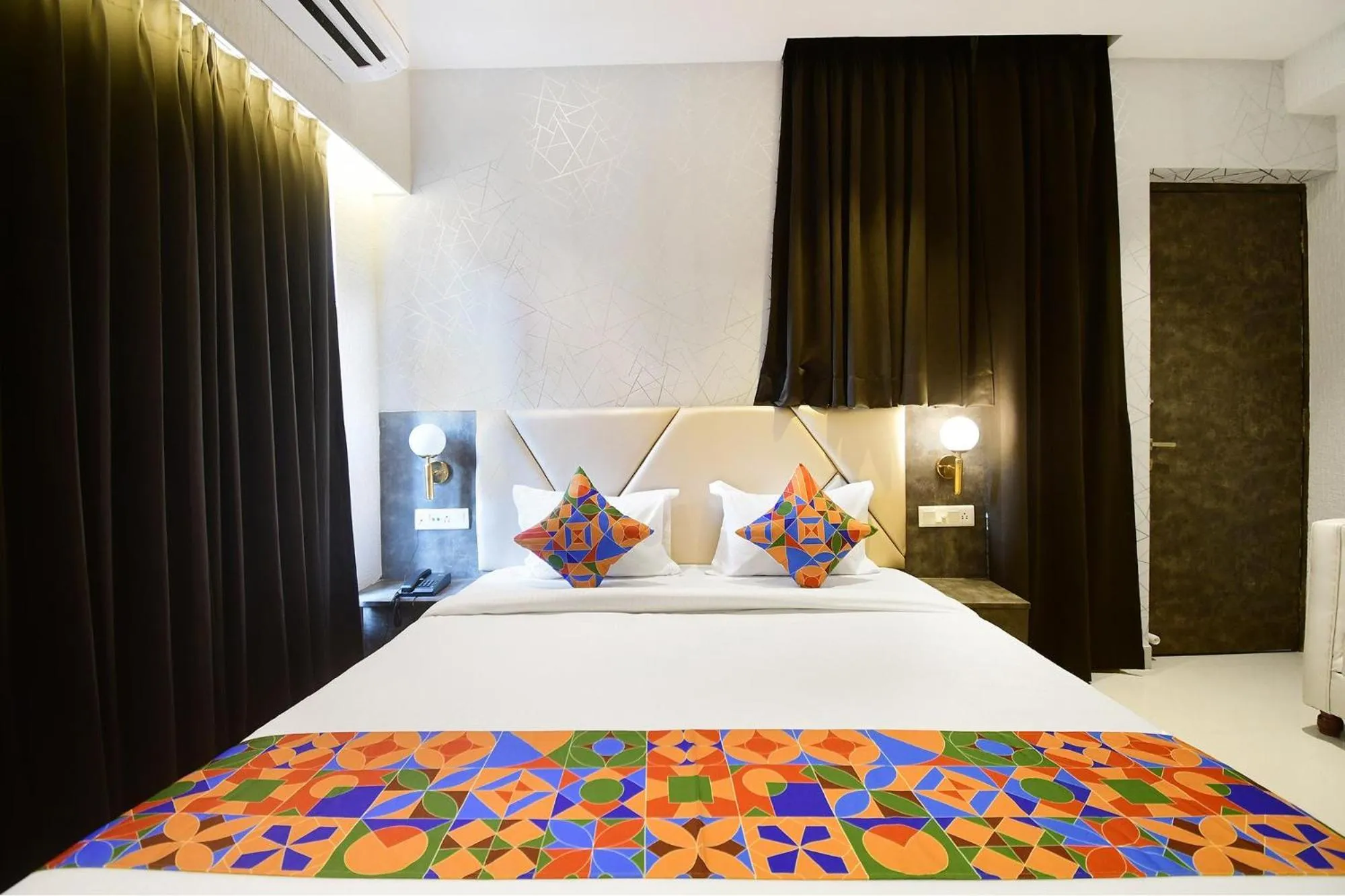 Bed in FabHotel Lake View Topsia