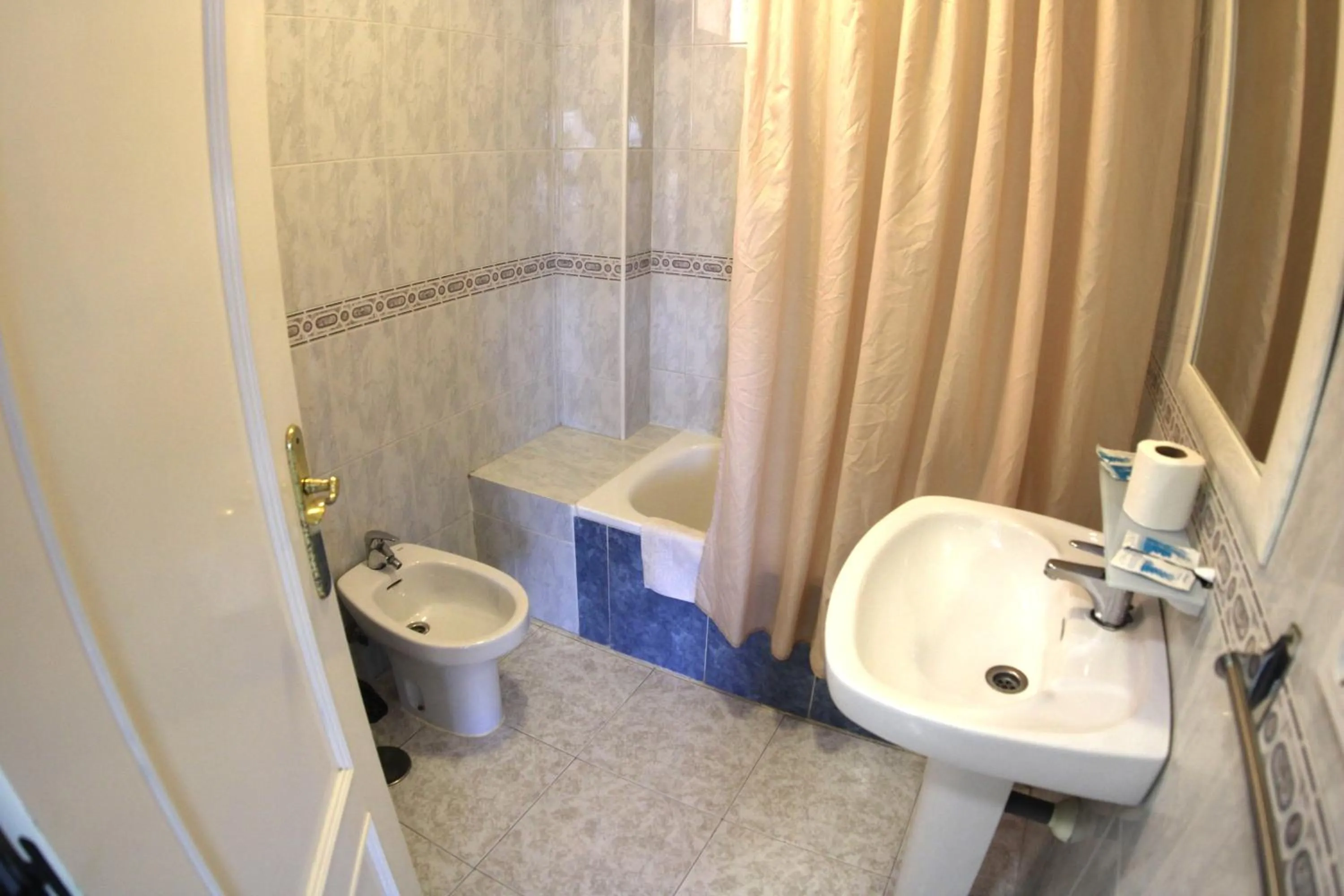 Apartamentos Marina Internacional