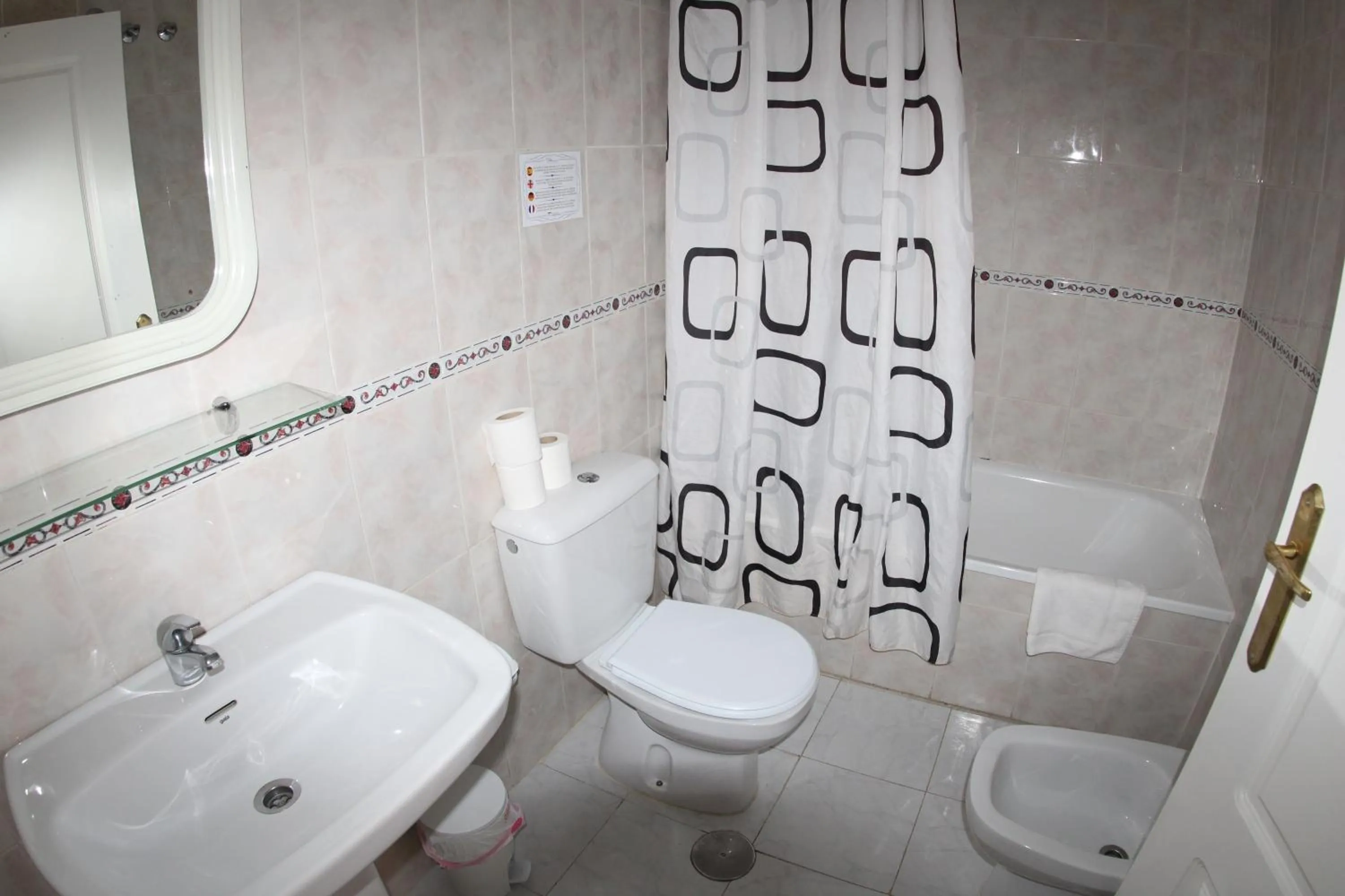 Apartamentos Marina Internacional