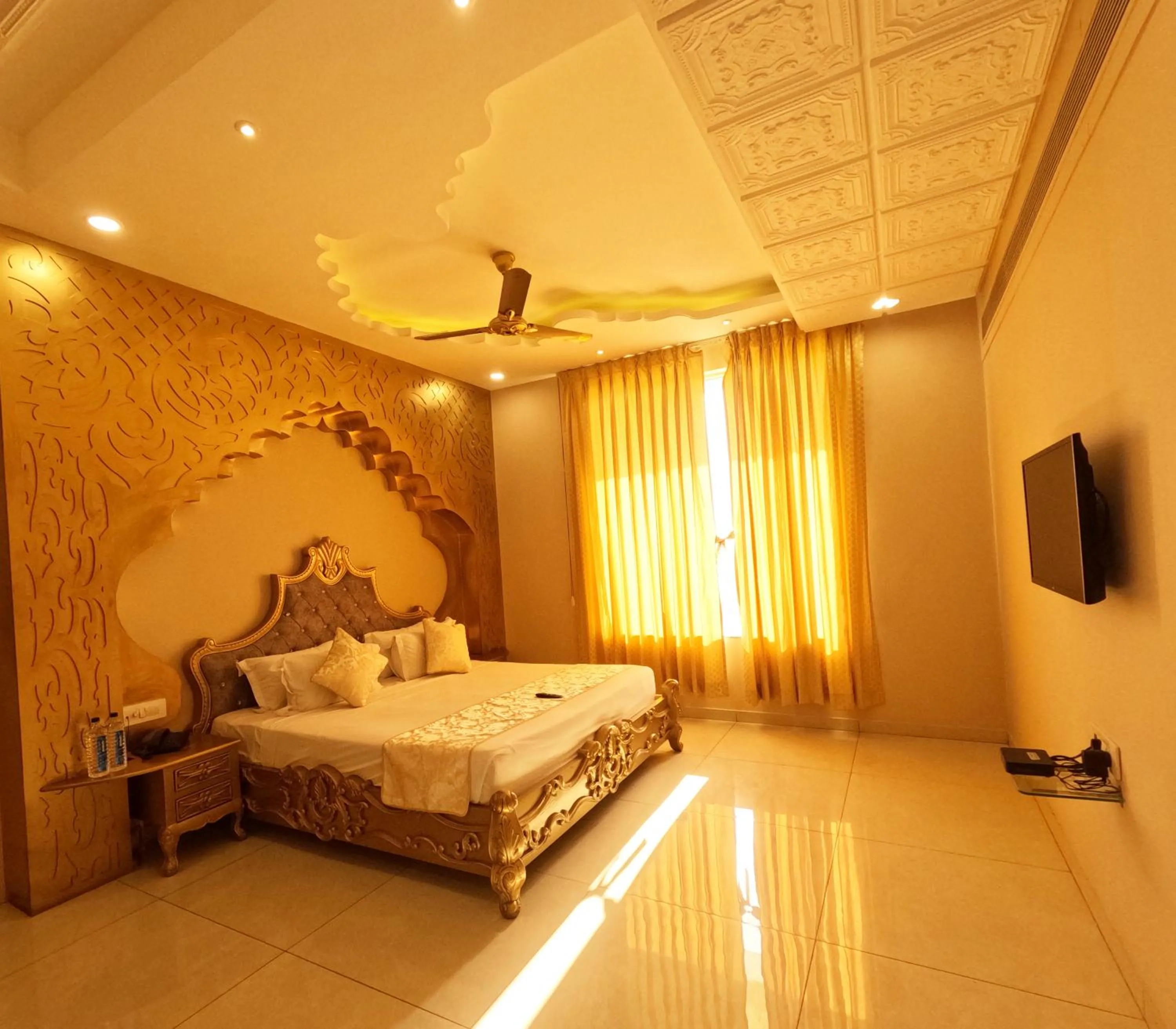 Bed in Hotel Annpurna Regency