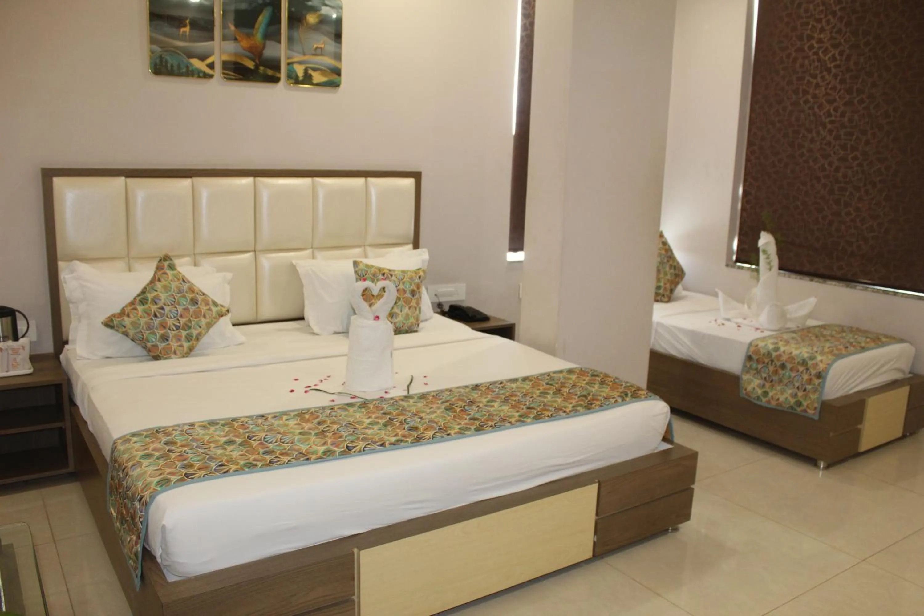 Bed in Hotel Annpurna Regency