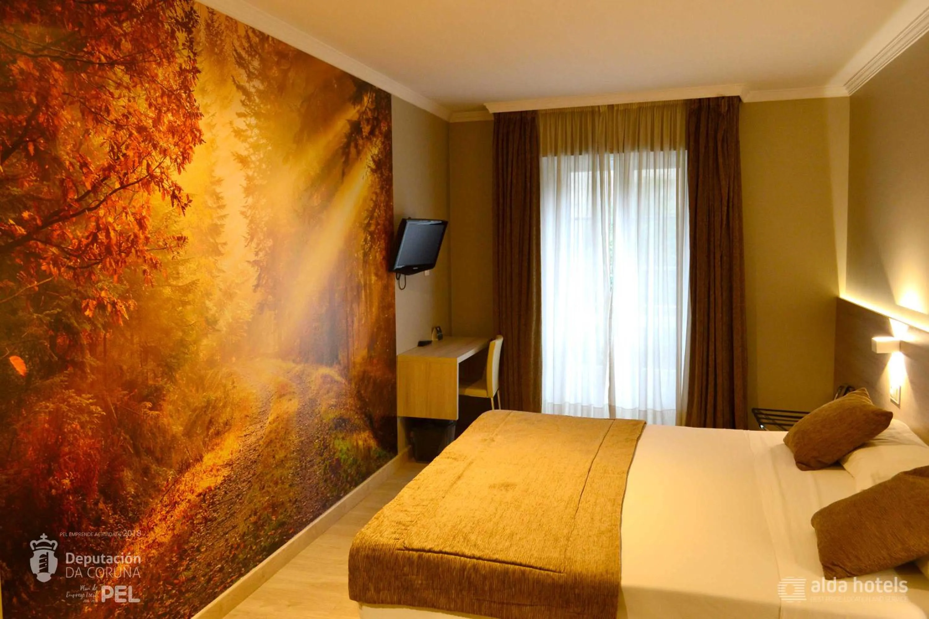 Bed in Hotel Alda San Carlos