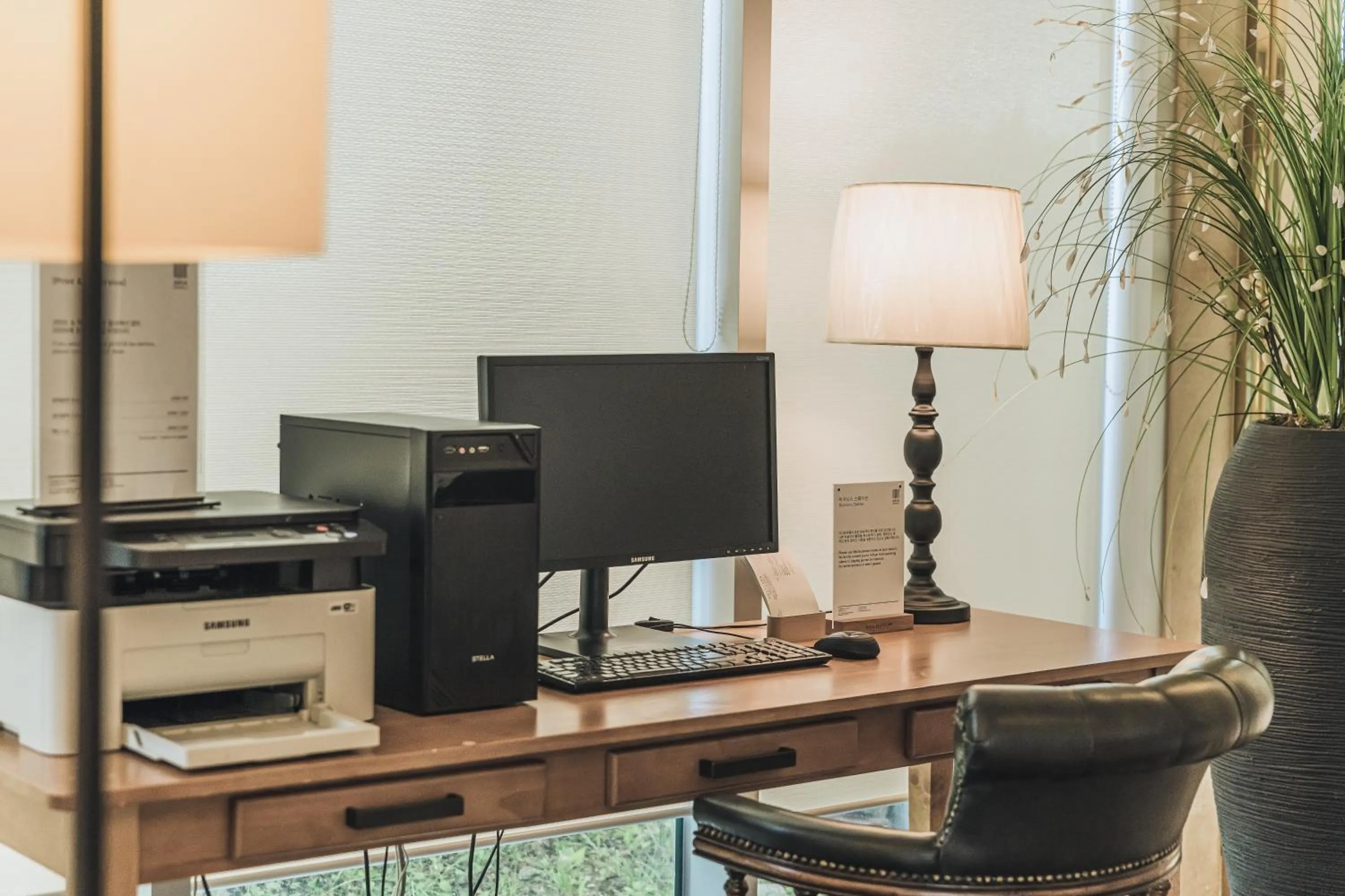 Business facilities in Aria Hotel