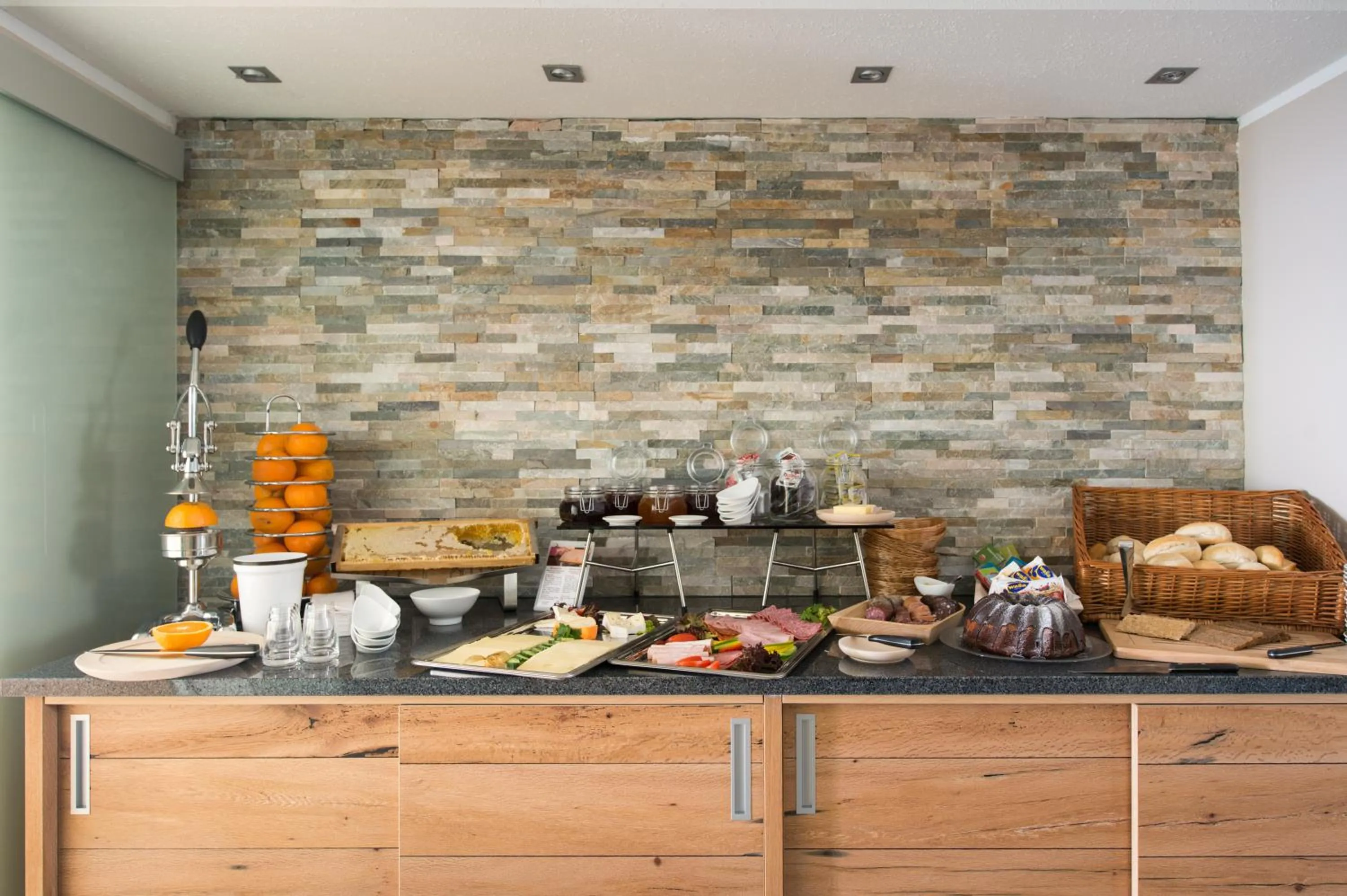 Kitchen or kitchenette in Hotel am Herkules