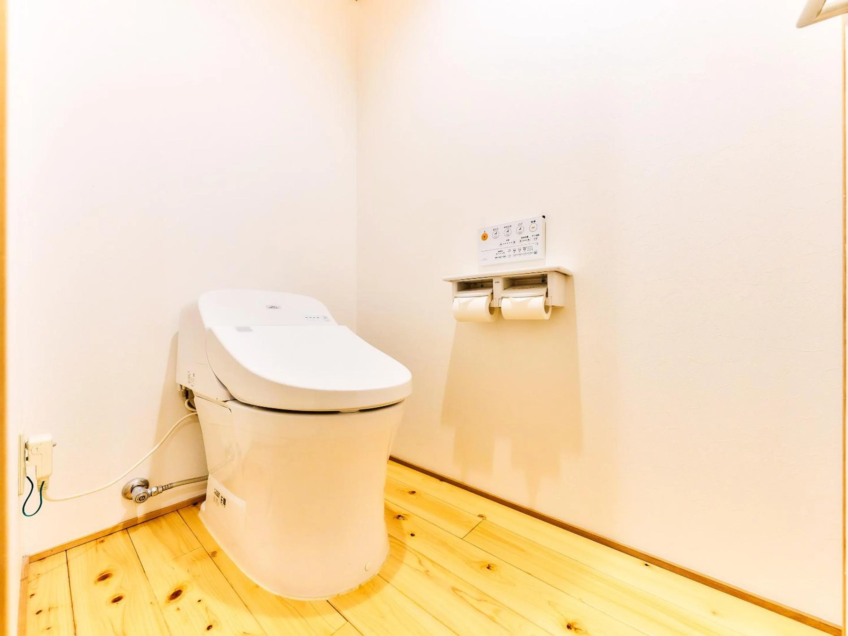 Toilet in Hotel Meldia Kyotoshijoomiya