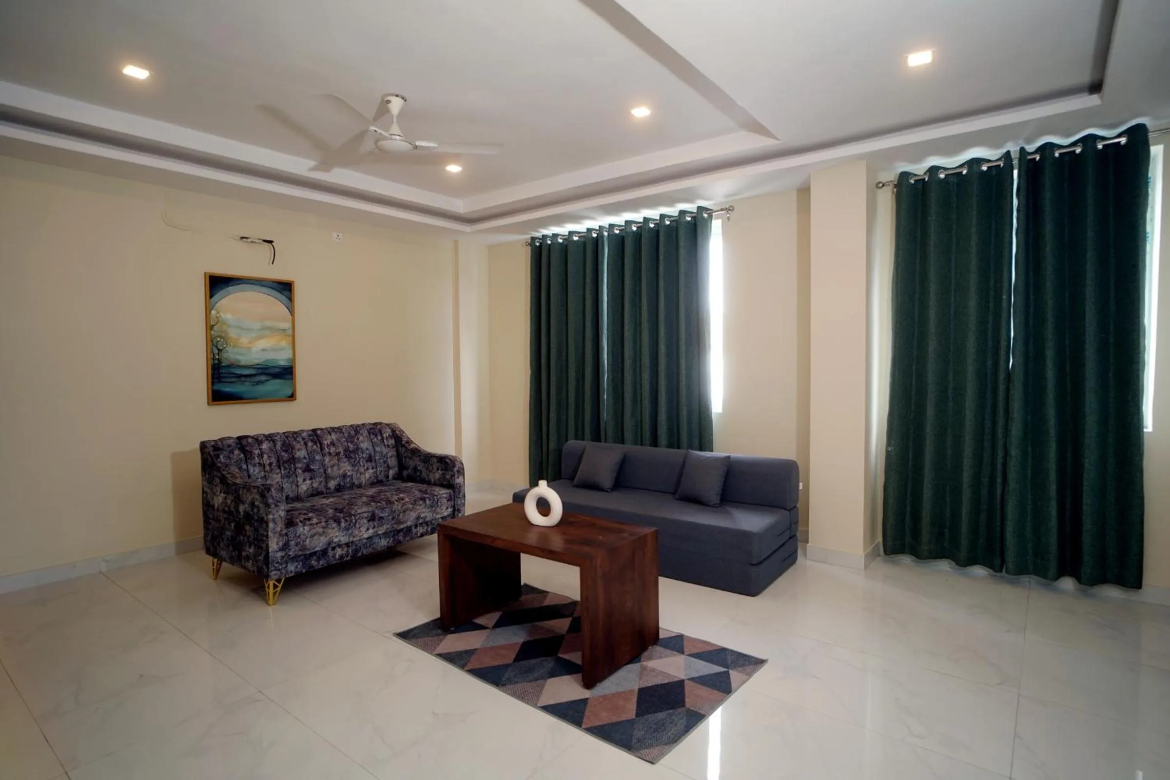 Bedroom in Jaswinder Bhawan - By The Ganges