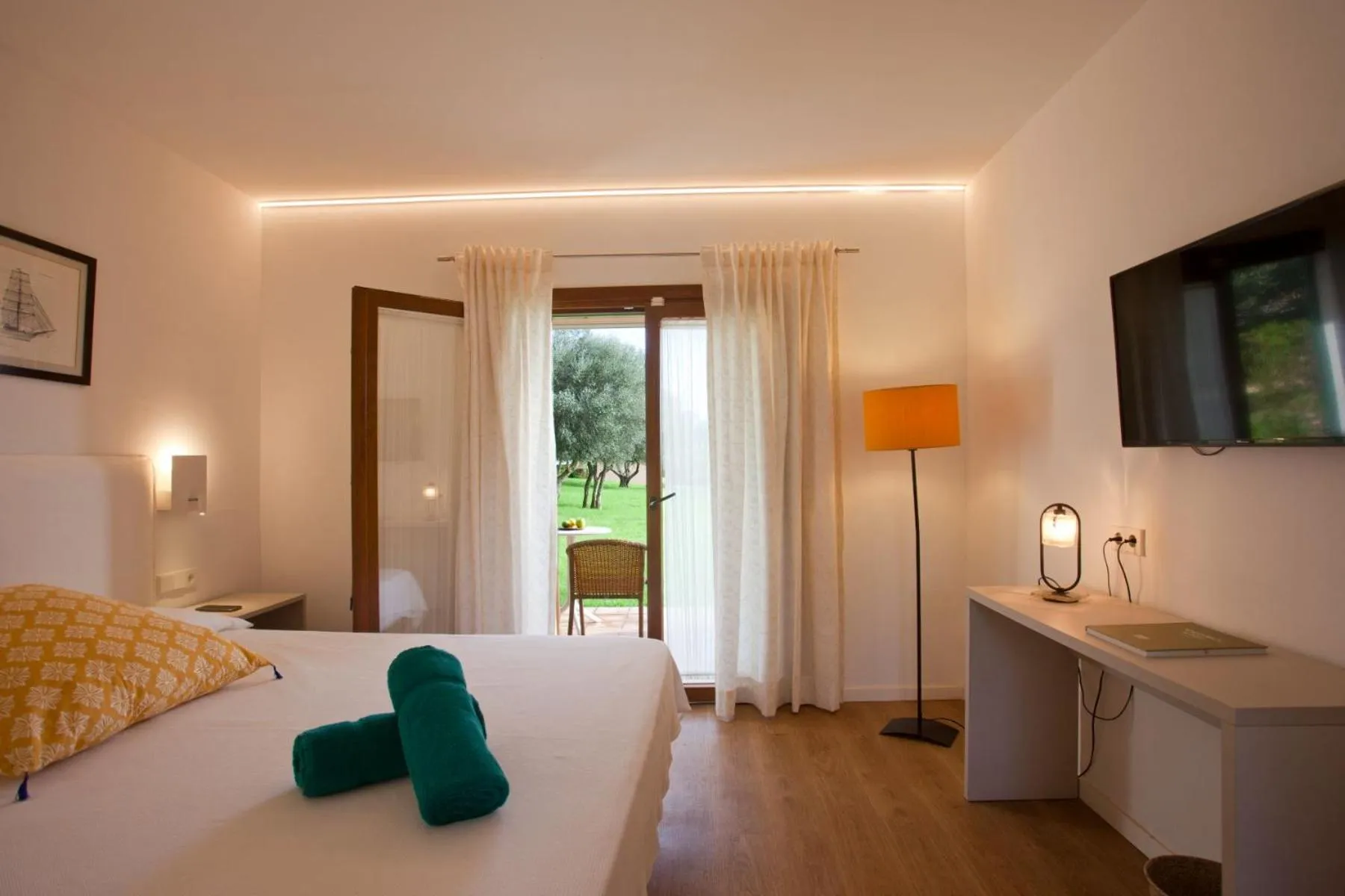 Bed in Son Corb Boutique Hotel