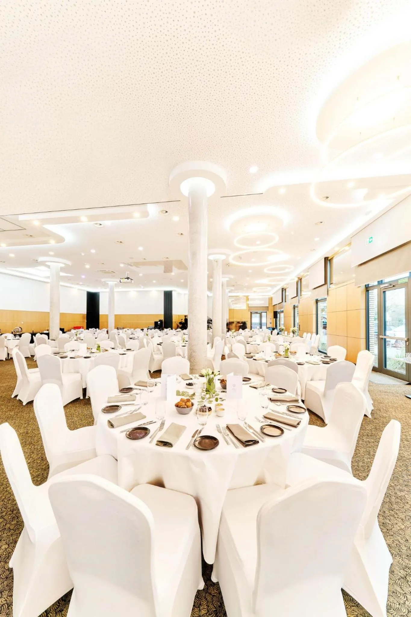 Meeting/conference room in WENS Hotel