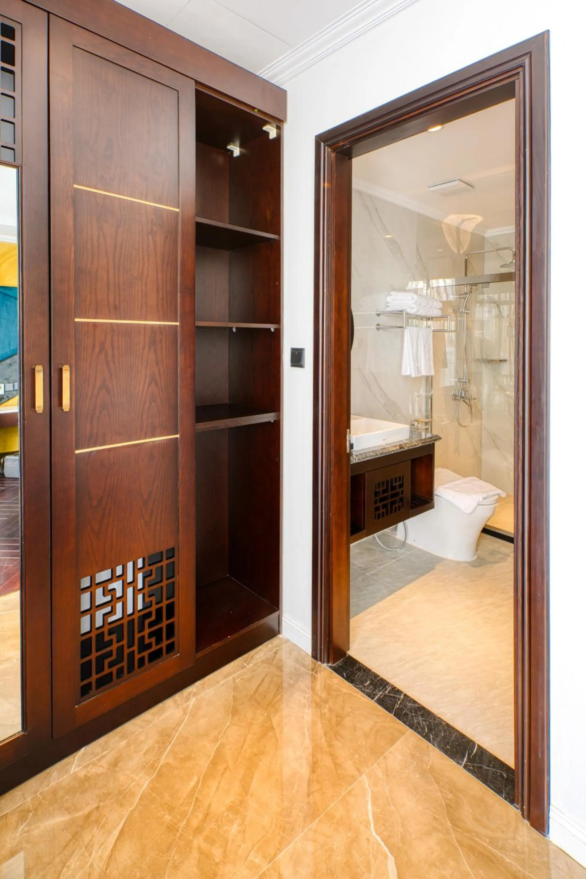 Photo of the whole room in The Almin Hotel