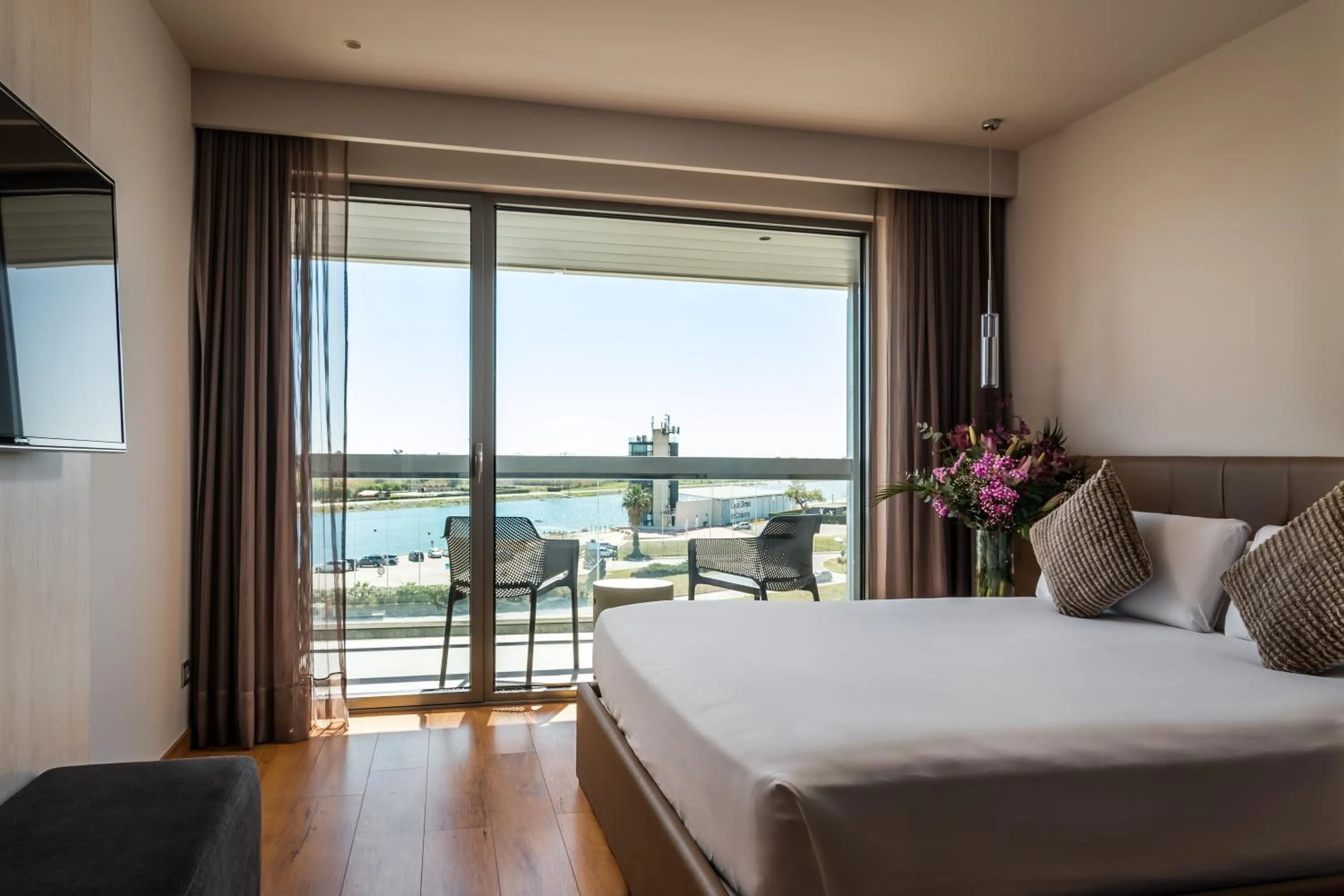 View (from property/room), Bed in Hotel SB BCN Events 4* Sup