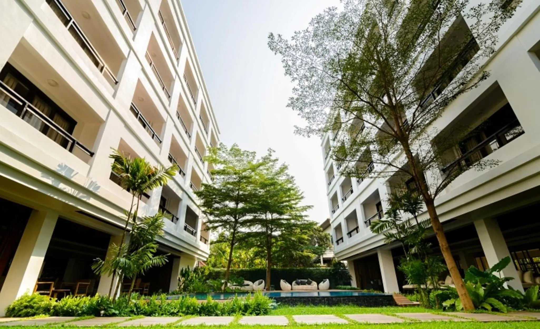 Facade/entrance in UMA Residence
