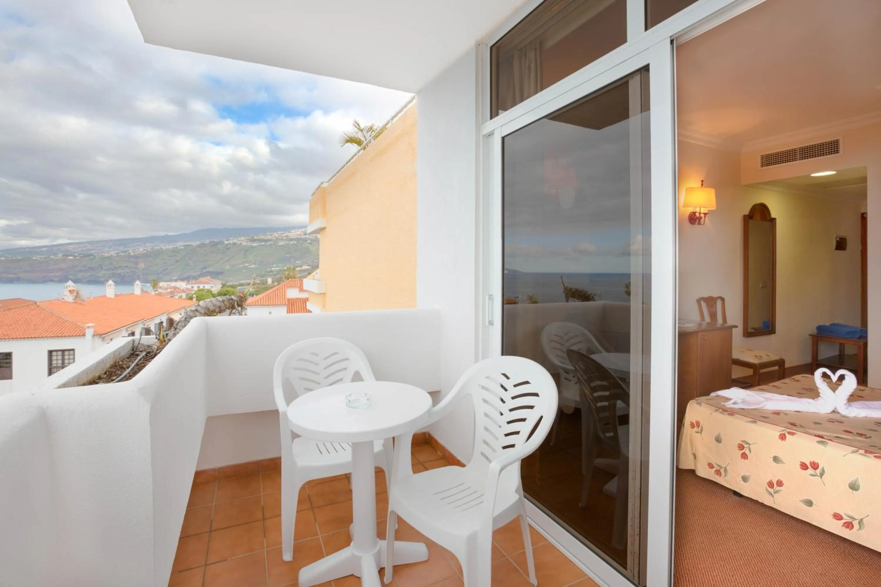 Balcony/Terrace in Complejo BLUESEA Puerto Resort compuesto por Hotel Canarife y Bonanza Palace