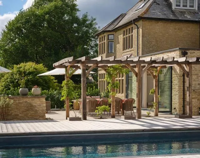 Garden in The Lakes By YOO