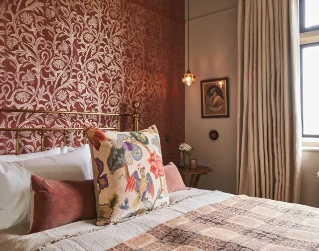 Bed in The Lakes By YOO