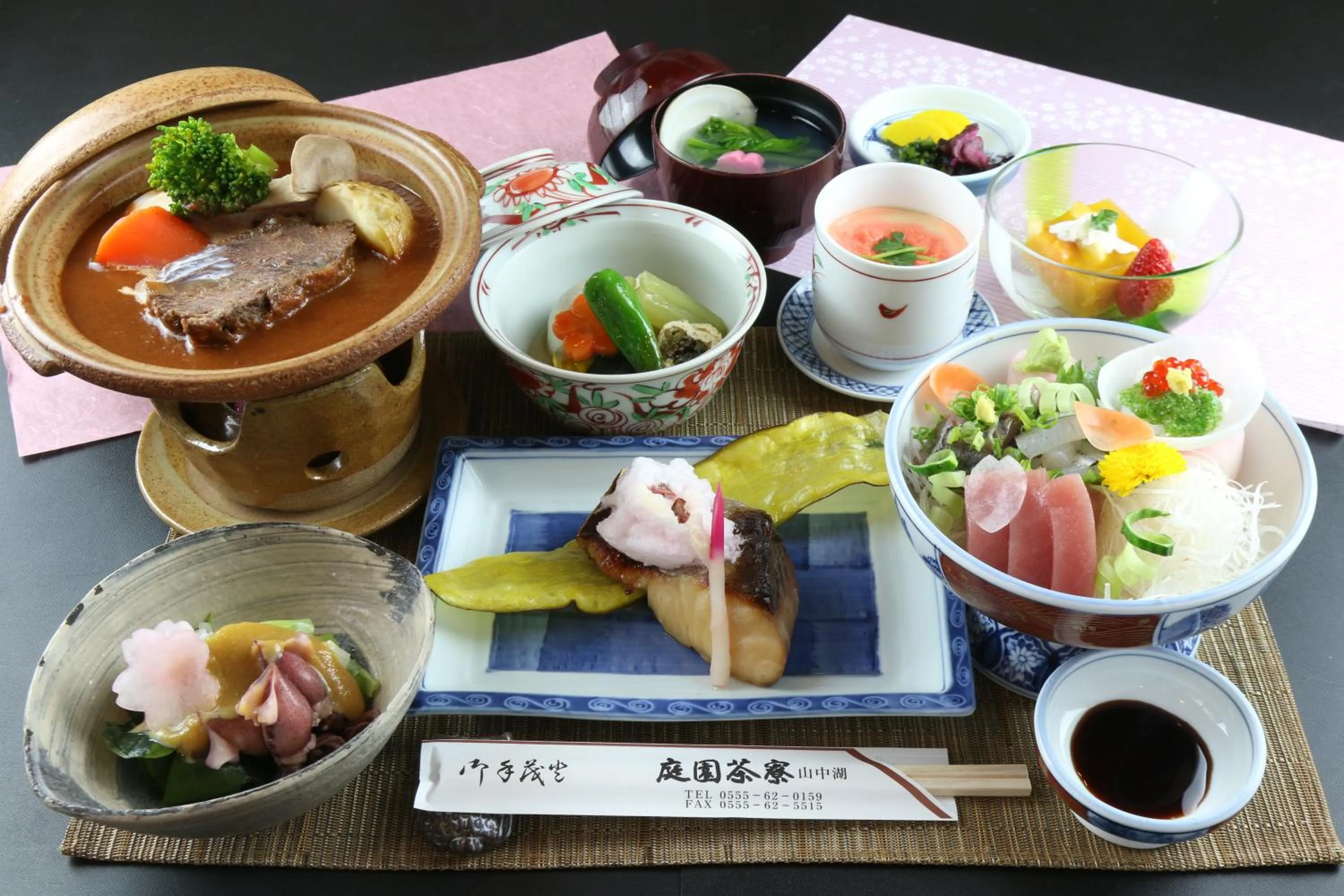 Dinner in Teiensaryo Yamanakako