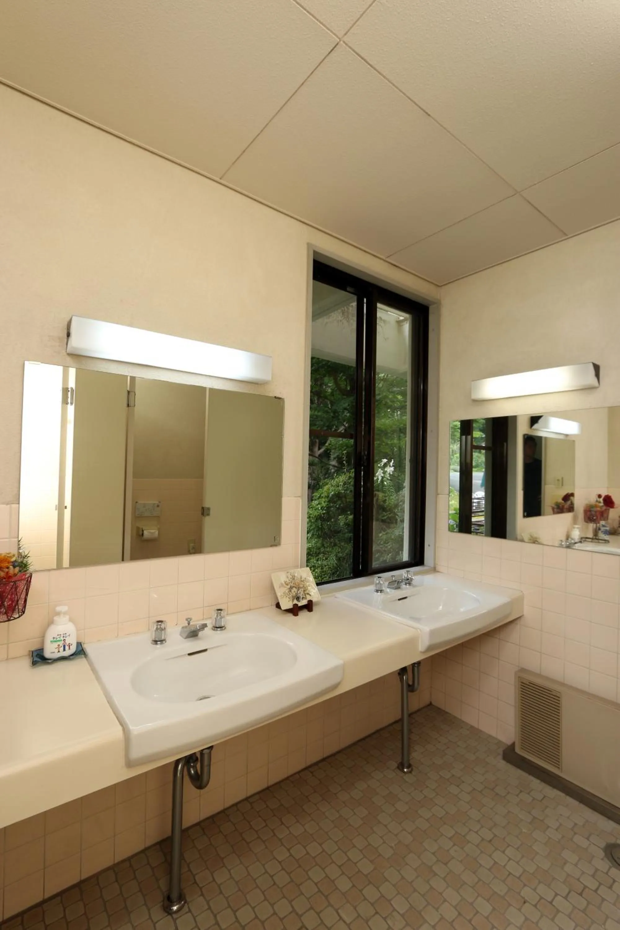 Bathroom in Teiensaryo Yamanakako