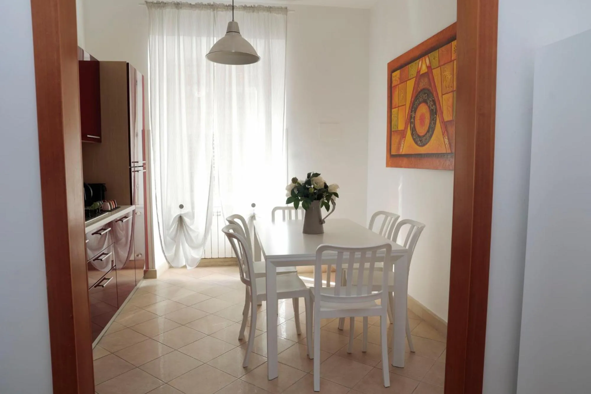 Dining area in Cardinal Vatican Inn