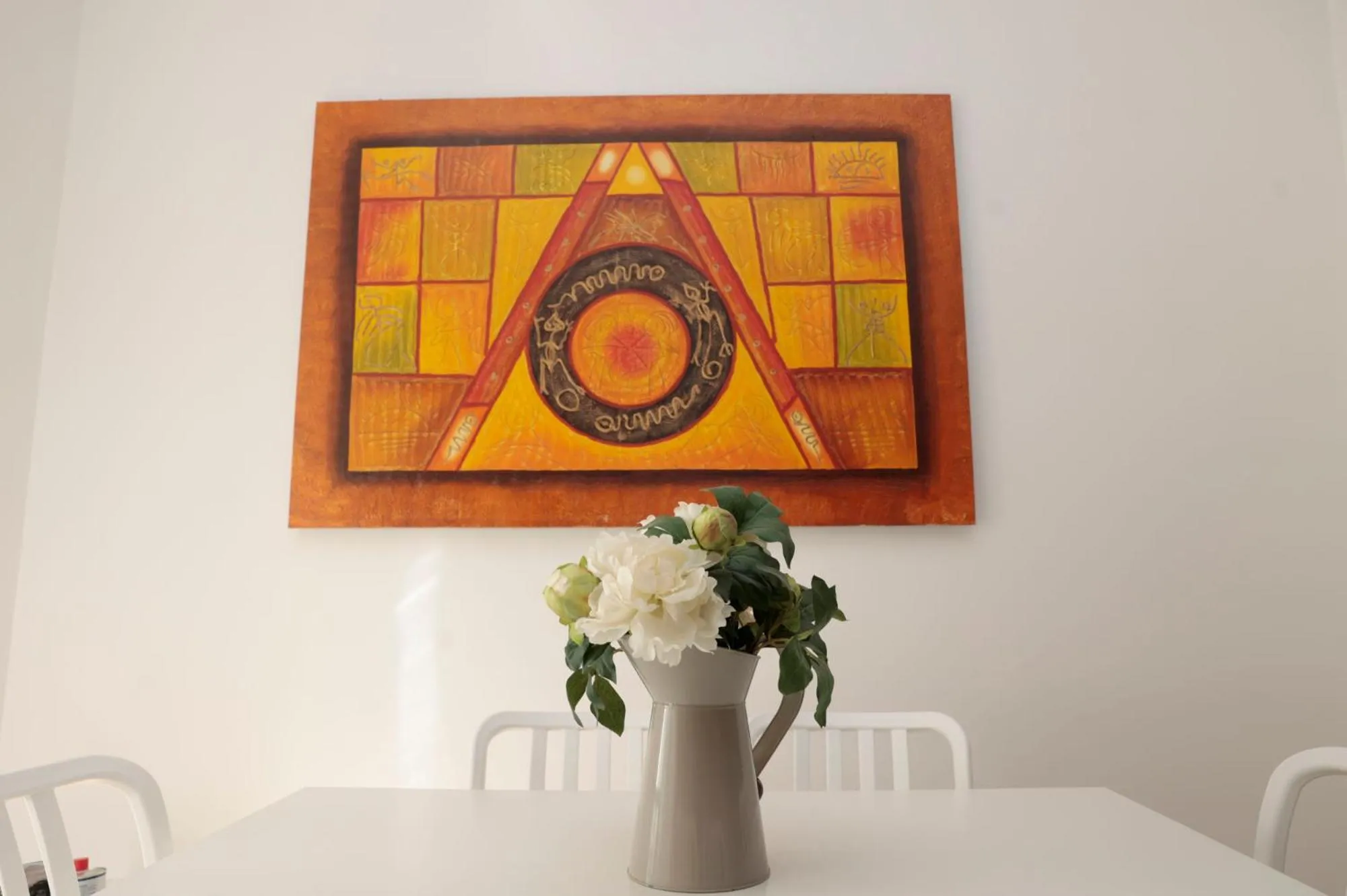 Decorative detail in Cardinal Vatican Inn