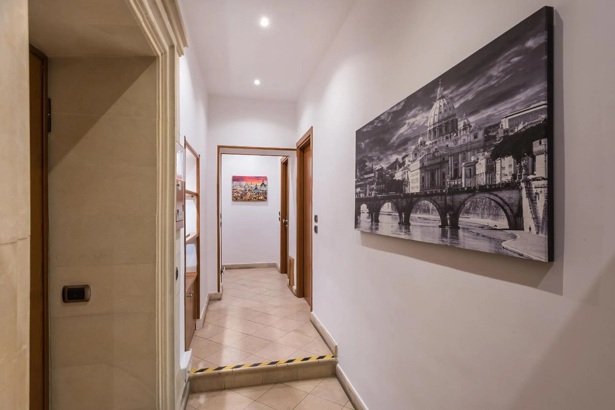 Decorative detail in Cardinal Vatican Inn