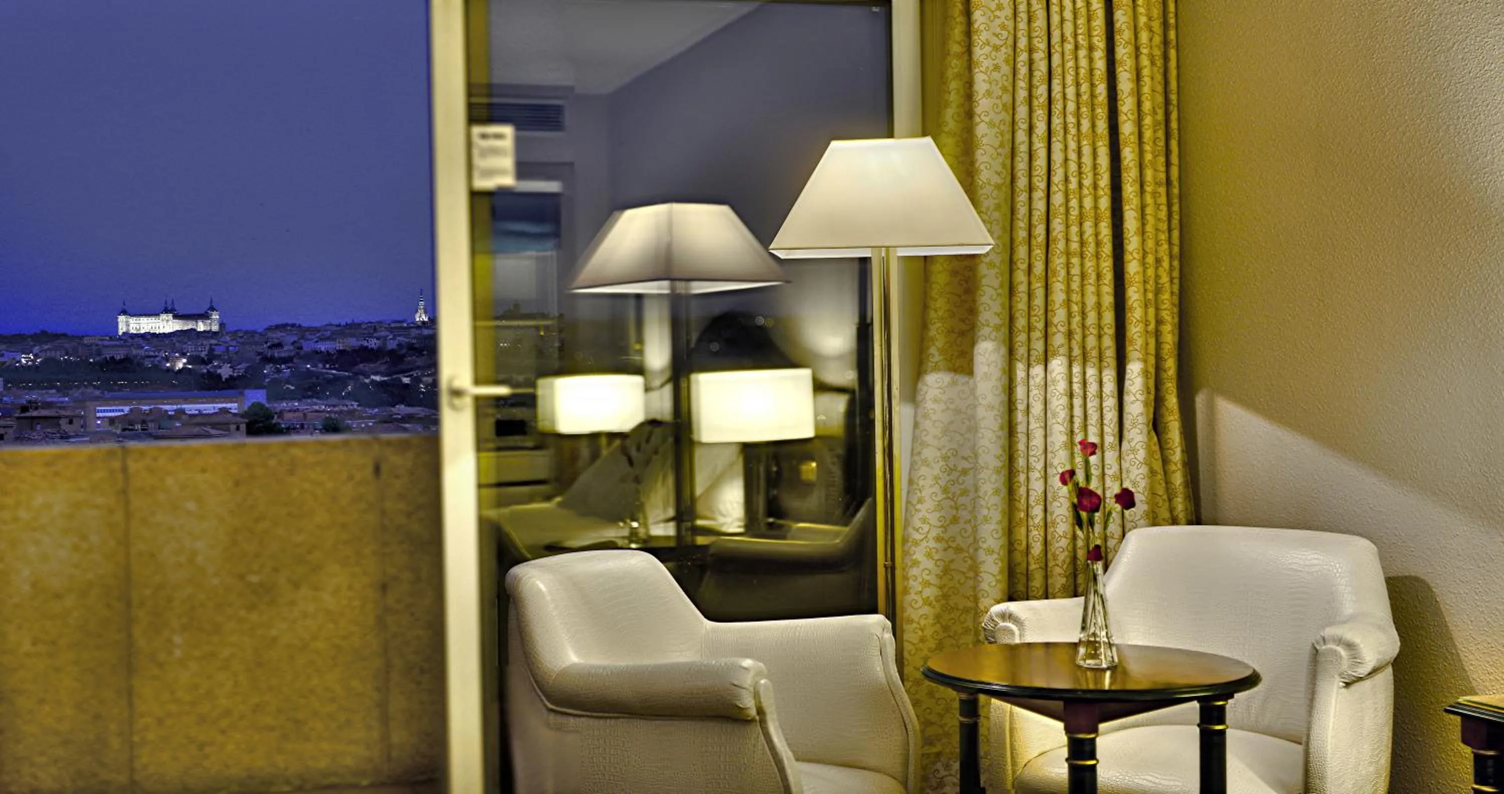 Night in Beatriz Toledo Auditorium & Spa