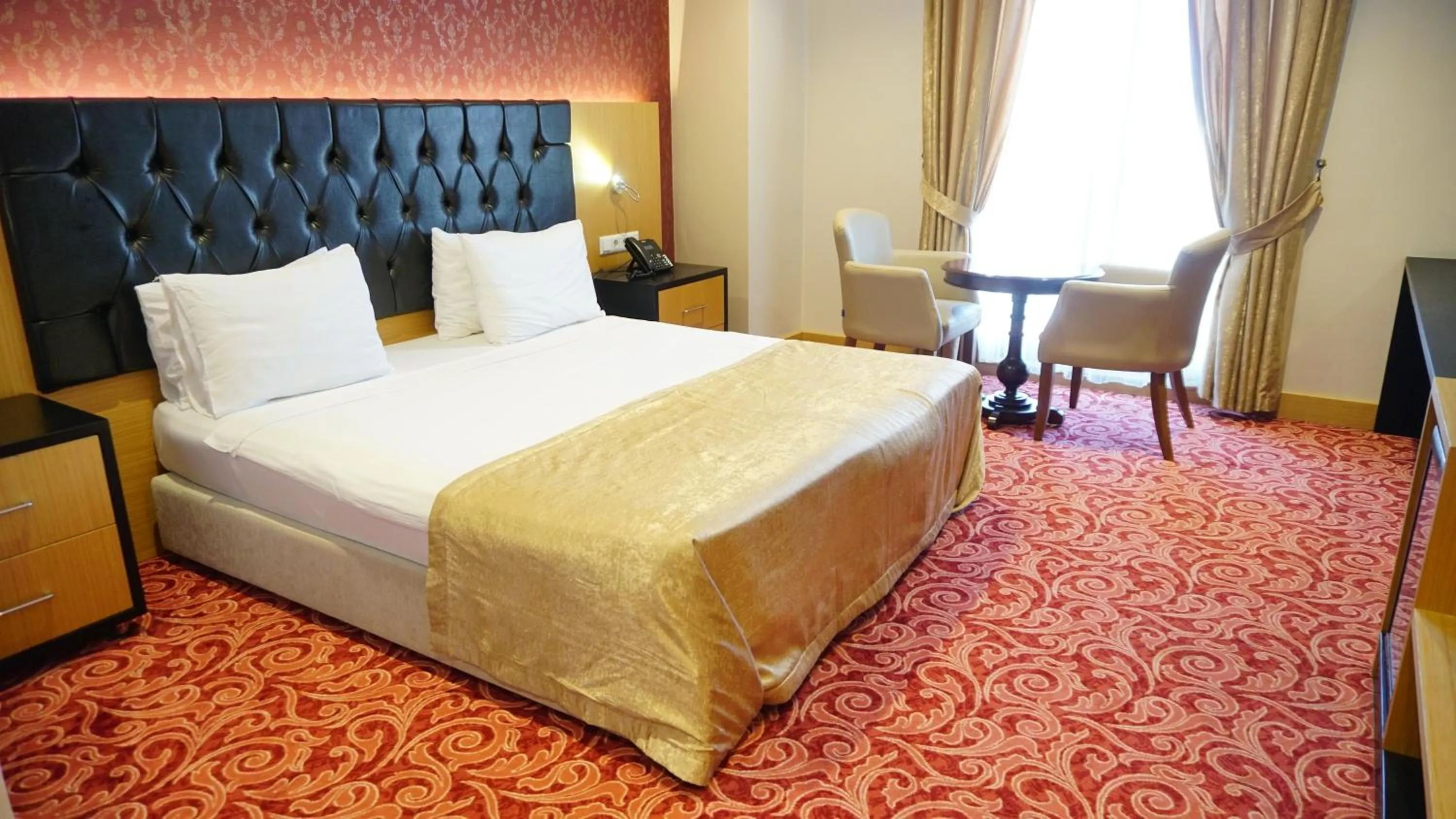 Photo of the whole room, Bed in Vois Hotel