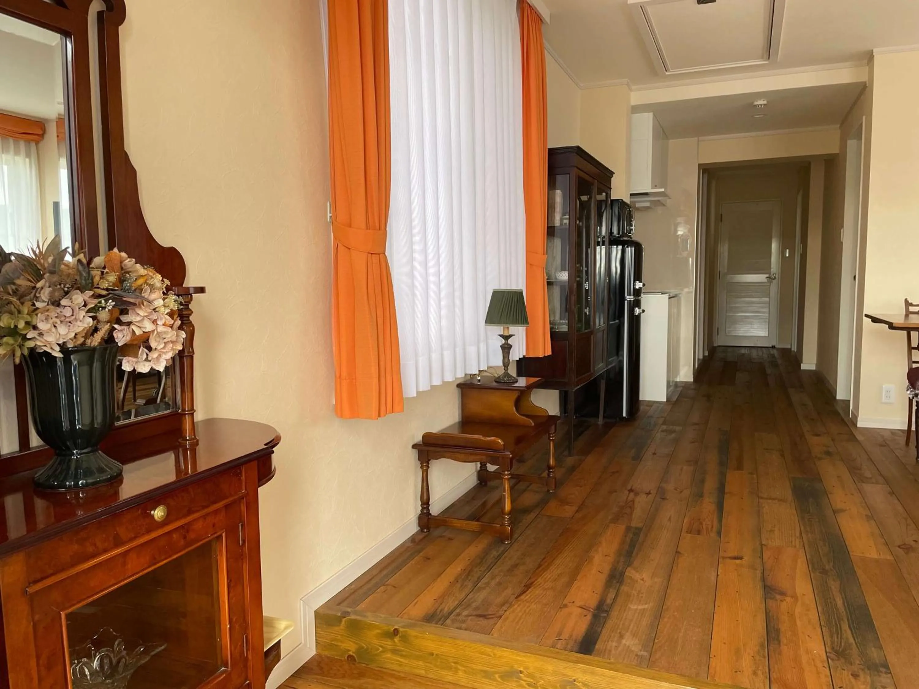 Living room in La Krasse Angelroad WEST