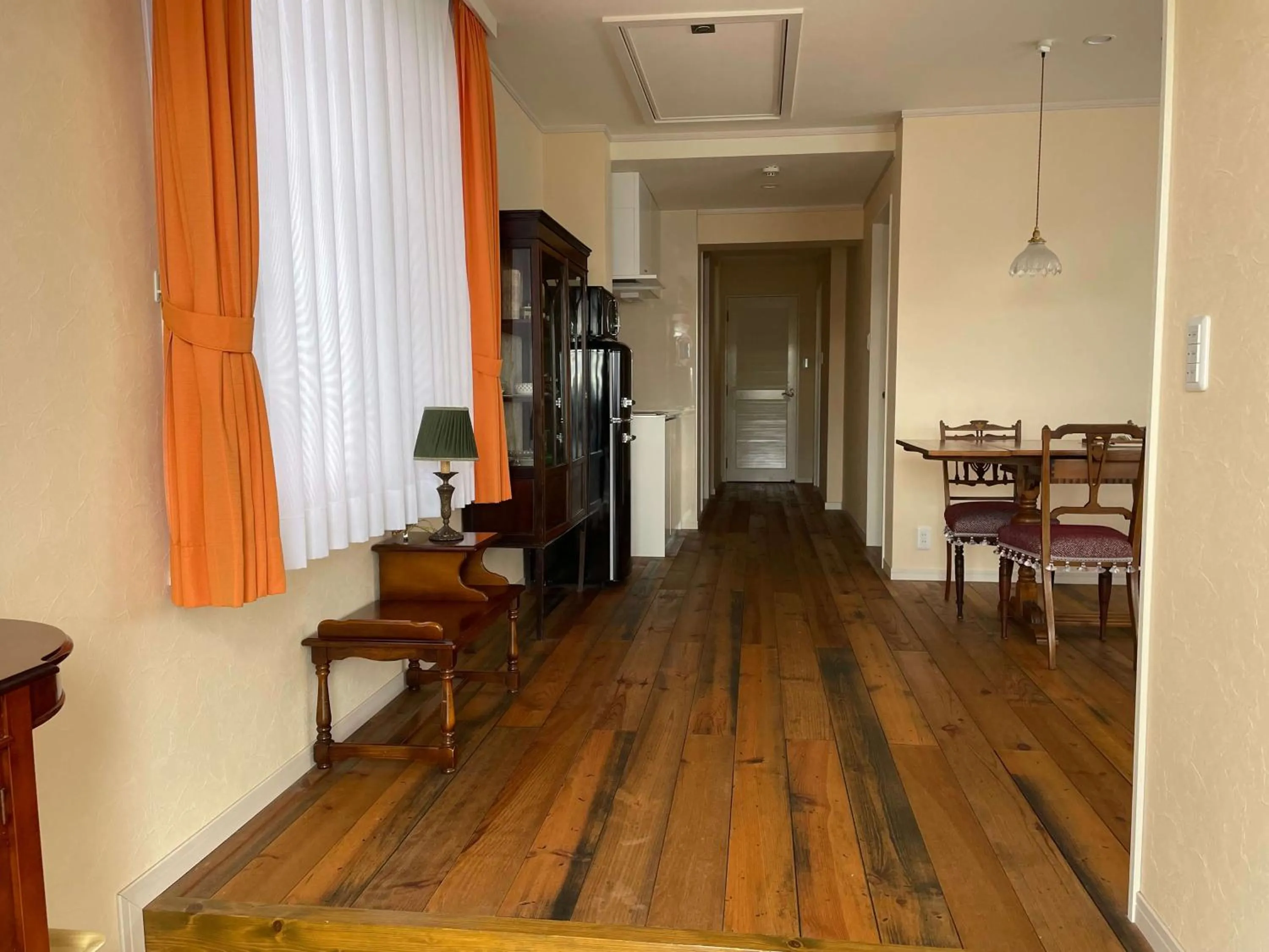 Living room in La Krasse Angelroad WEST