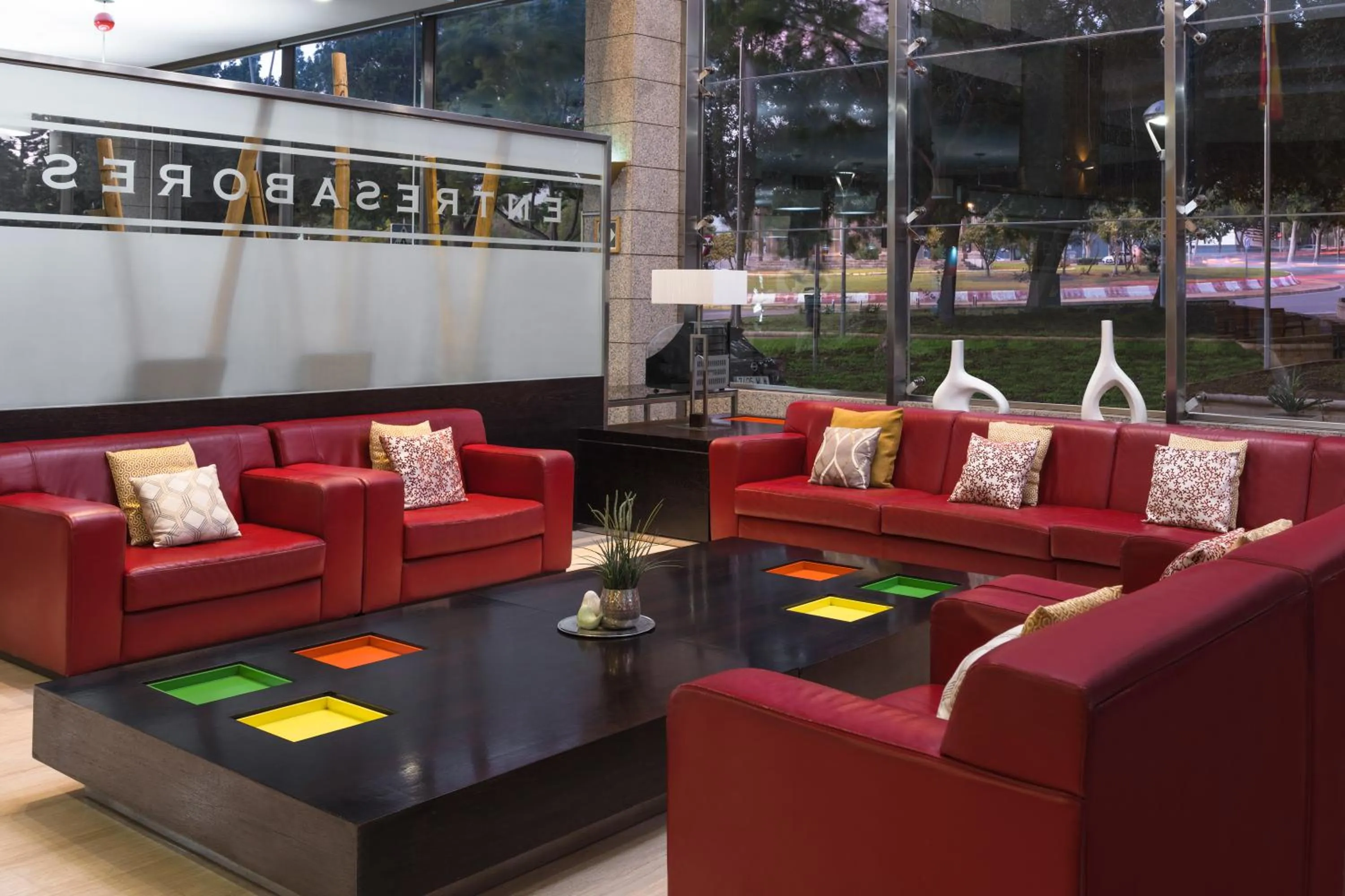 Living room in Elba Almeria Business & Convention Hotel