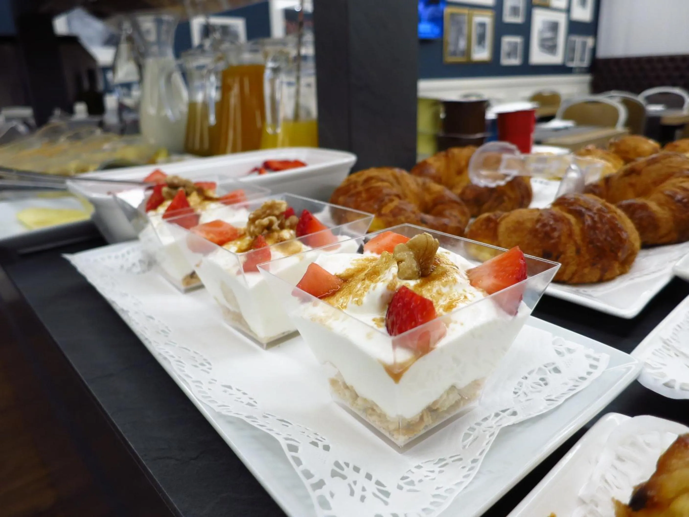 Breakfast in Hotel Boutique Atrio