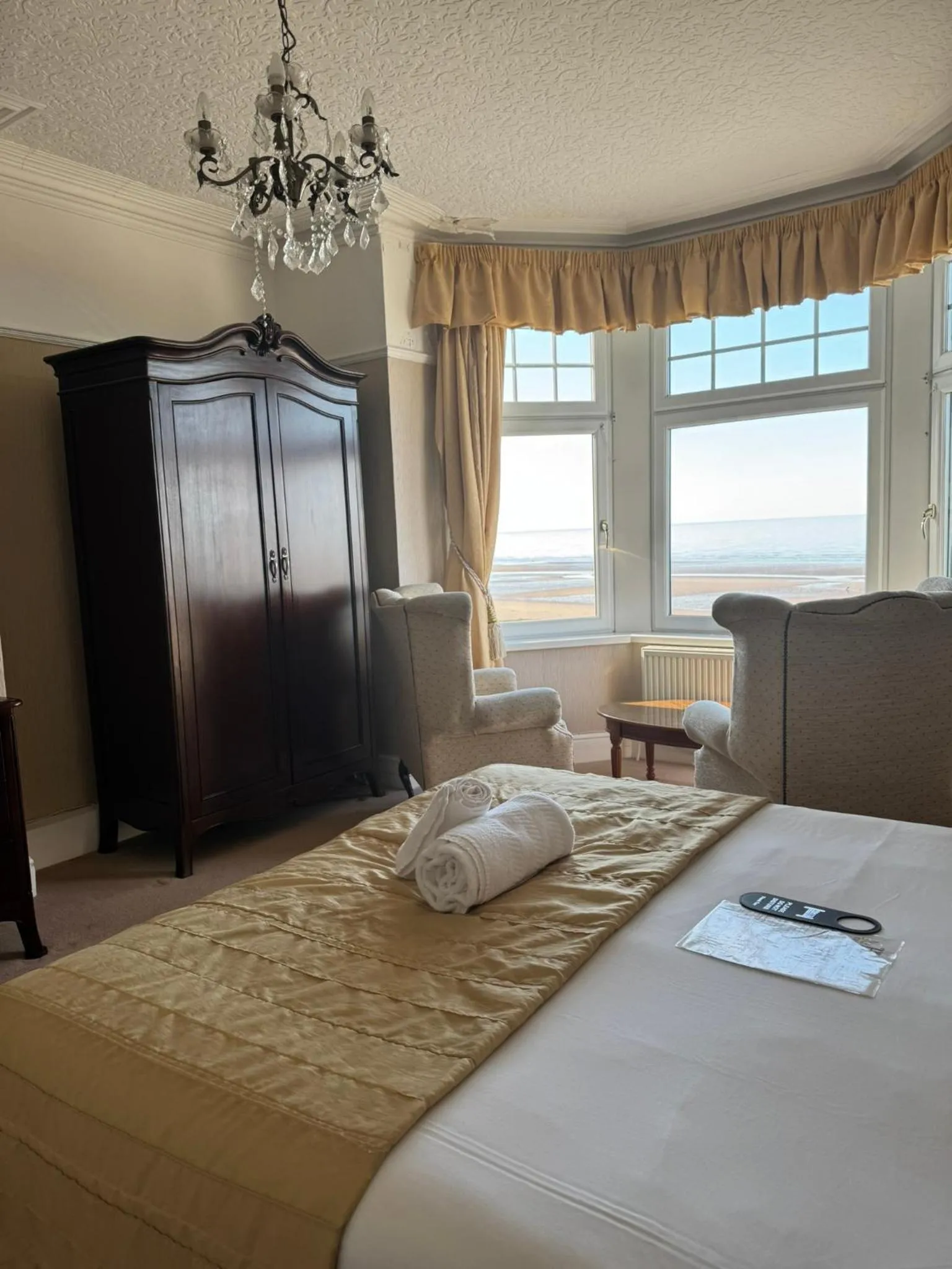 Bed in The Calder House Hotel