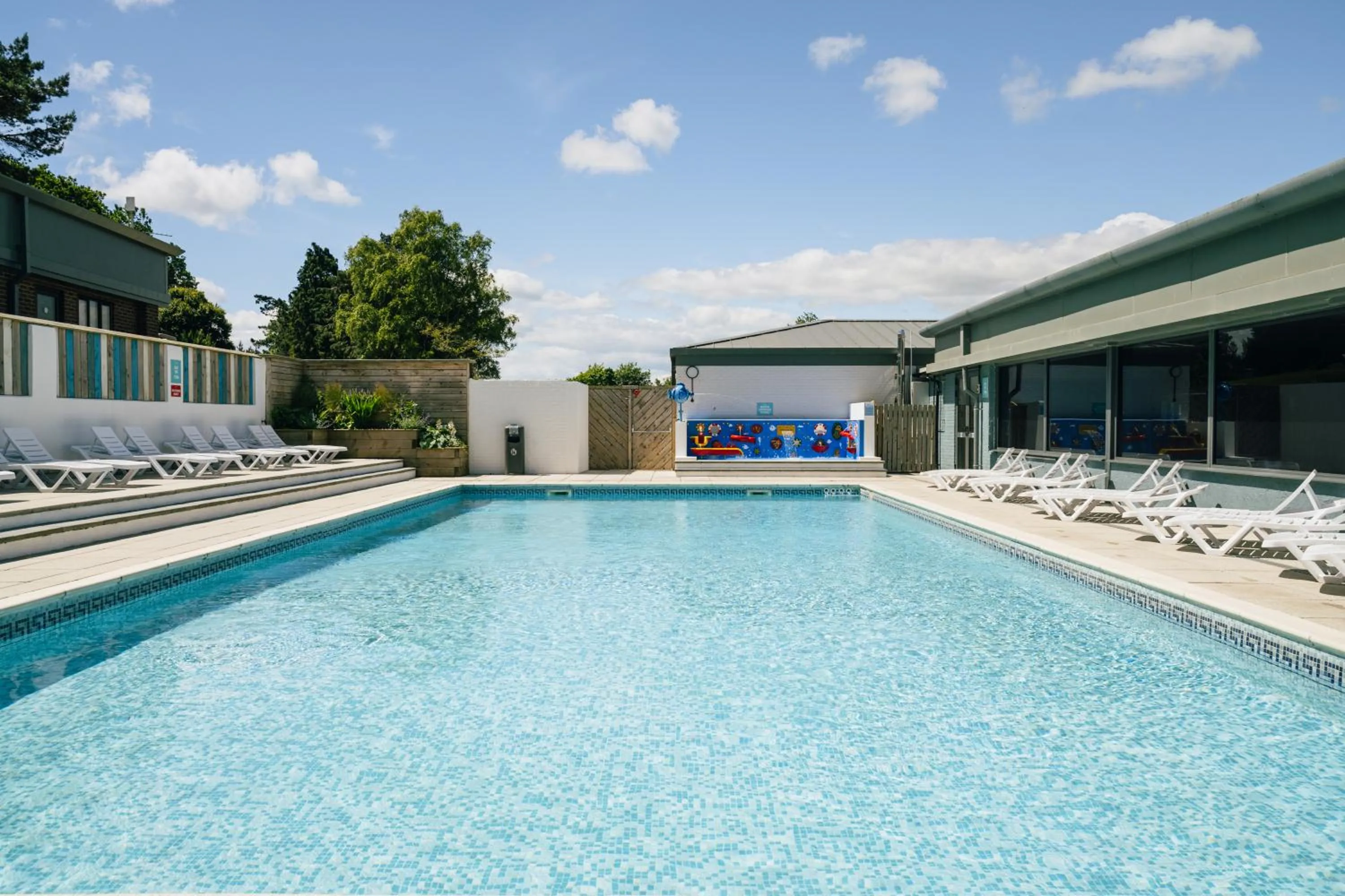 Swimming pool in Newlands Holidays