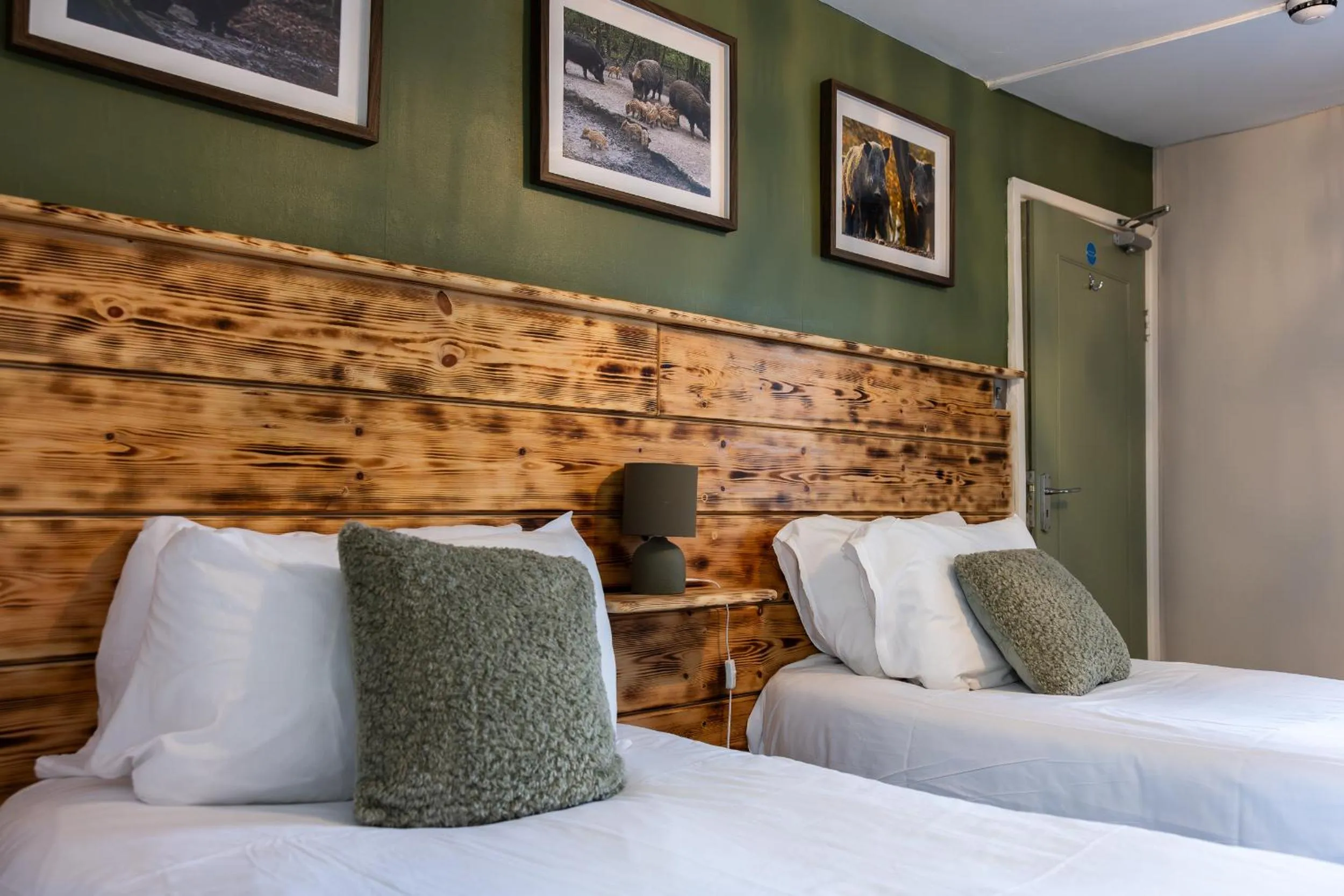 Bed in The First Hurdle Guest House