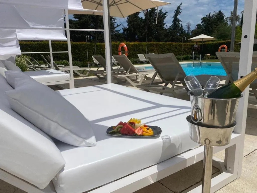 Swimming pool in Hotel Encinar de Sotogrande